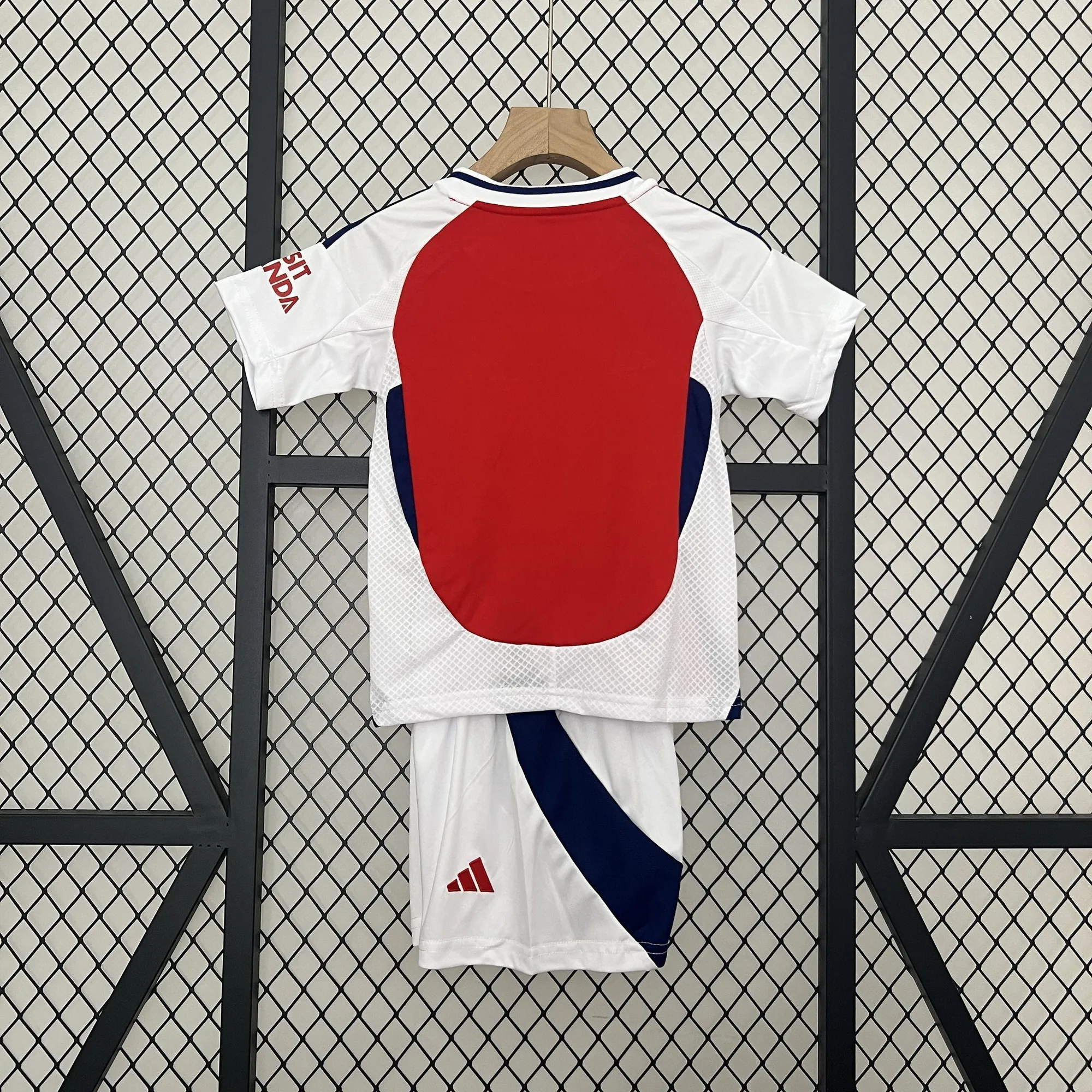 24-25 Arsenal Home Kid Kits Youth Apparels AAAAJersey Supplier Yupoo 5