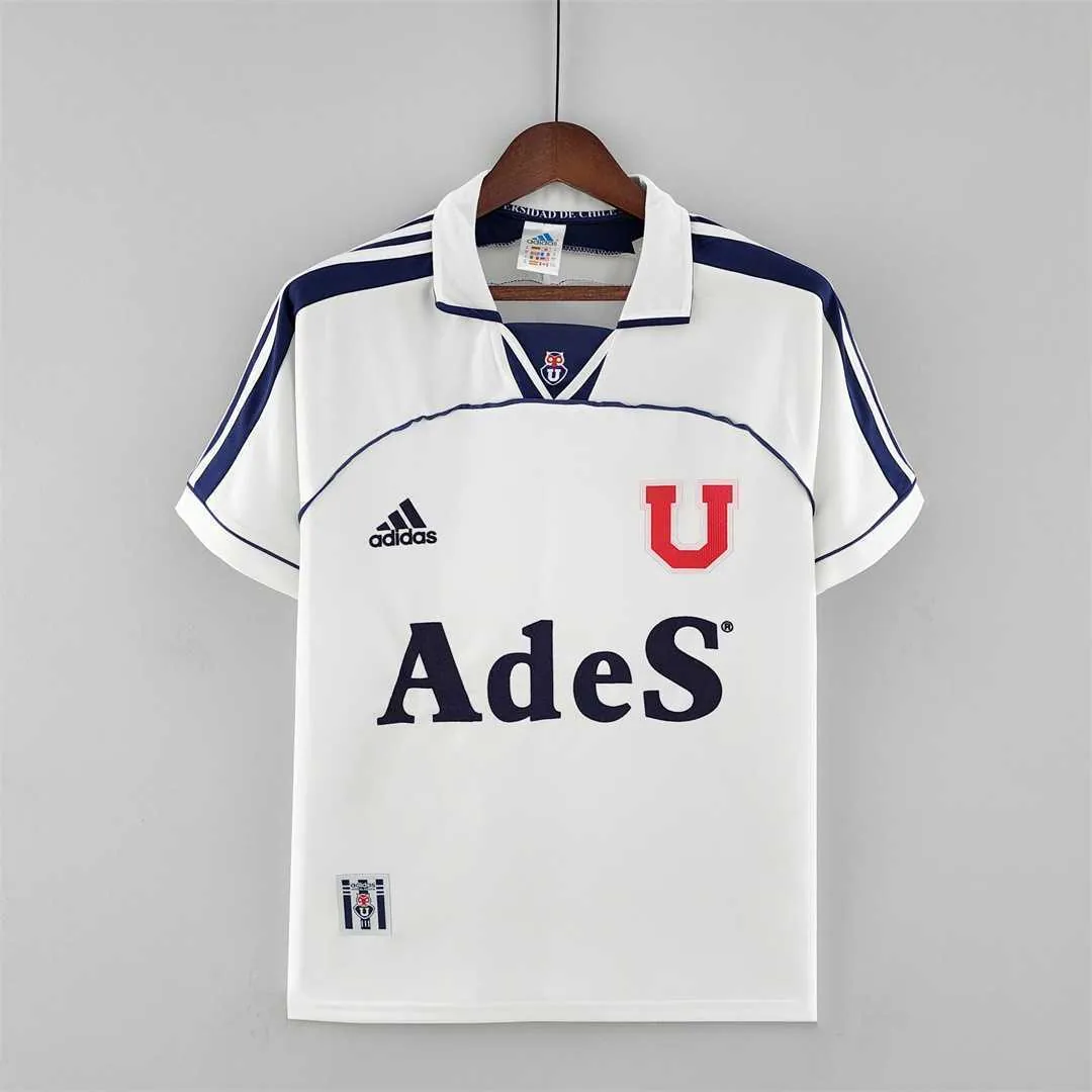 00-01 University of Chile away 10