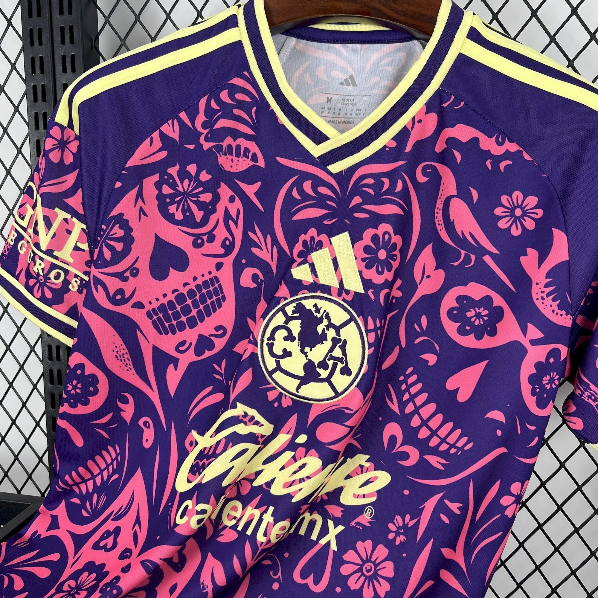 25-26 Club America Halloween Football T-Shirt AAAAJersey Supply Yupoo 2