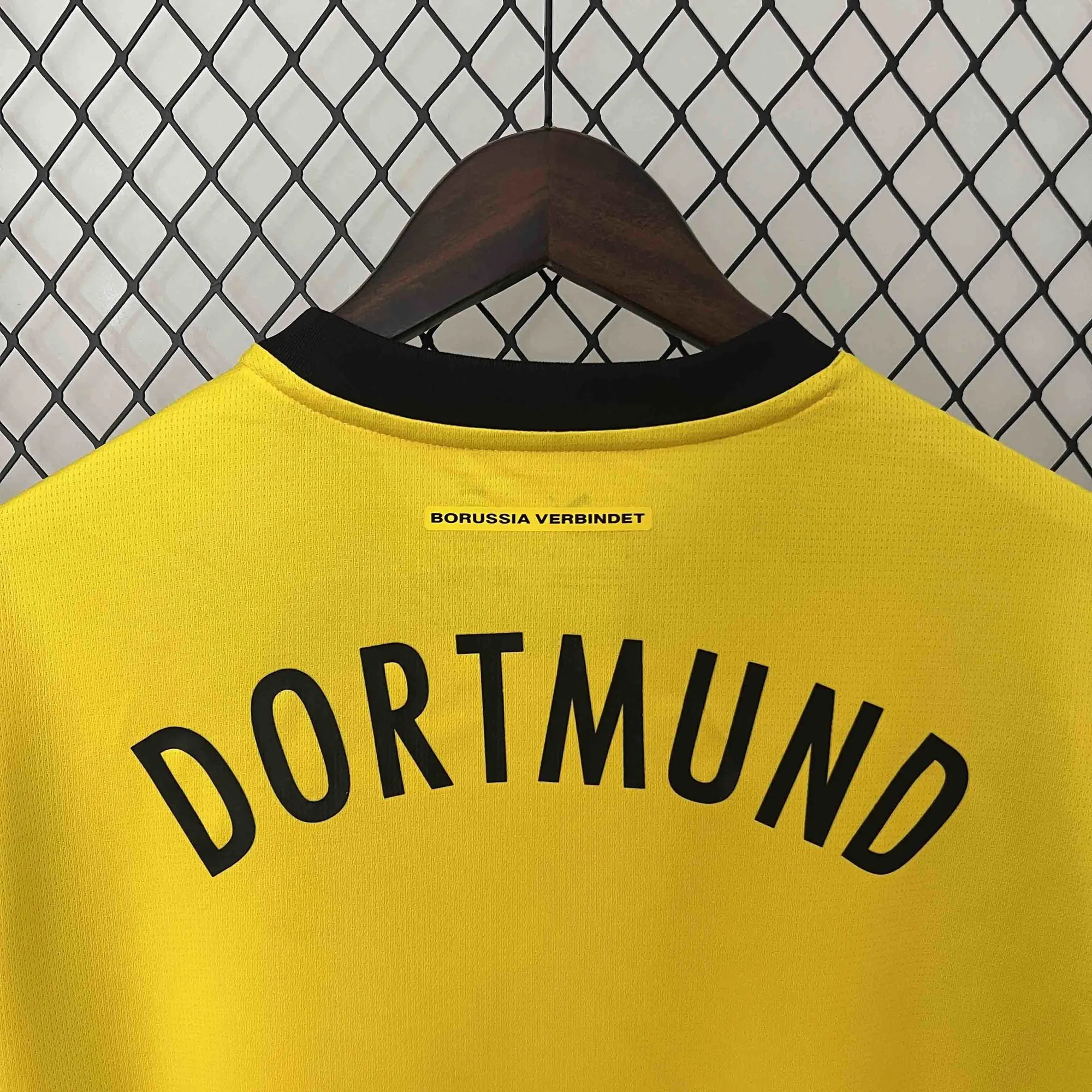 24-25 Dortmund BVB Home Kit Football Apparel AAAAJersey Wholesale Yupoo 2