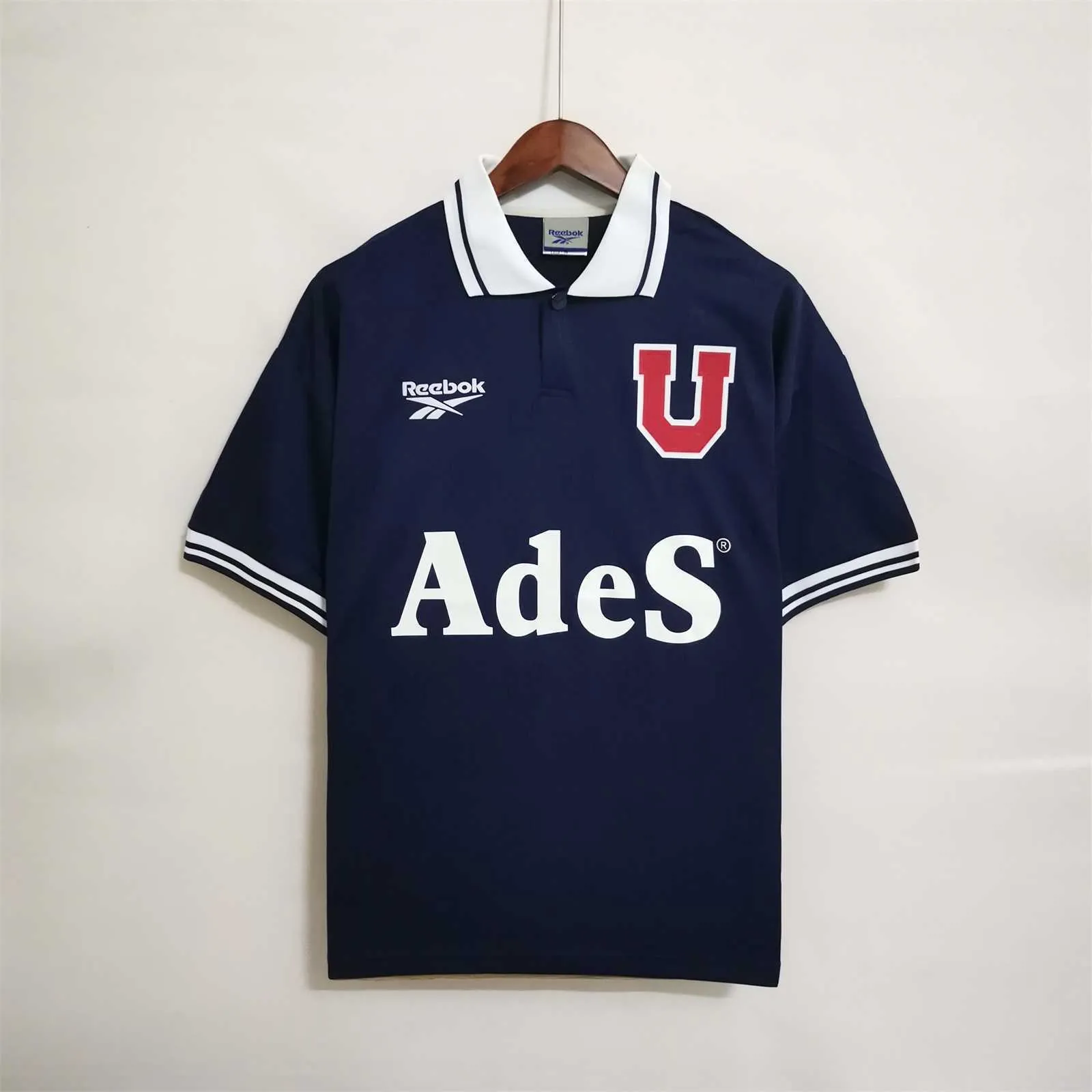 1998 University of Chile home 11