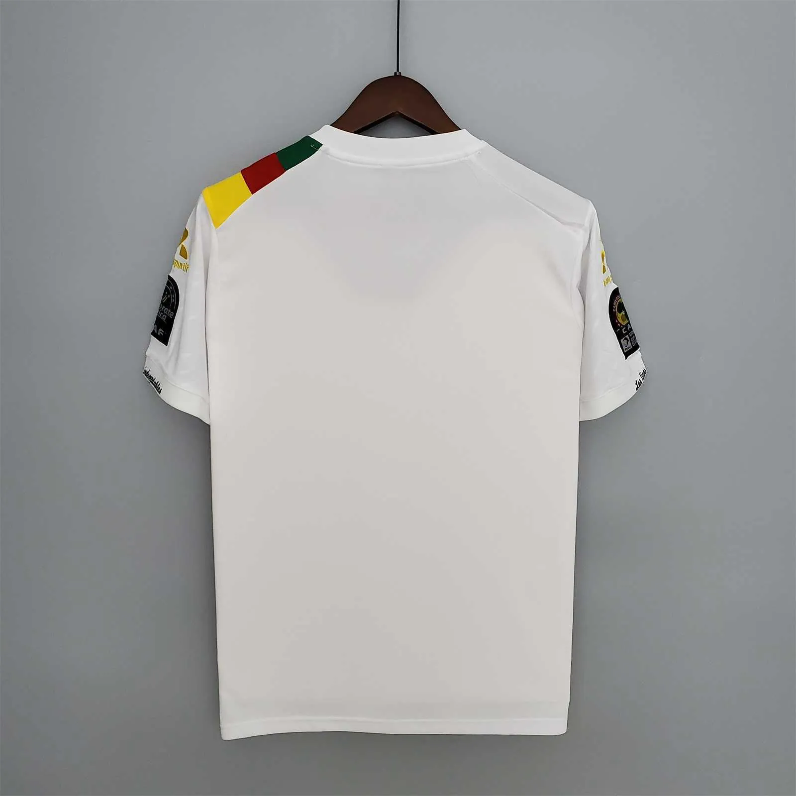 Cameroon white 9