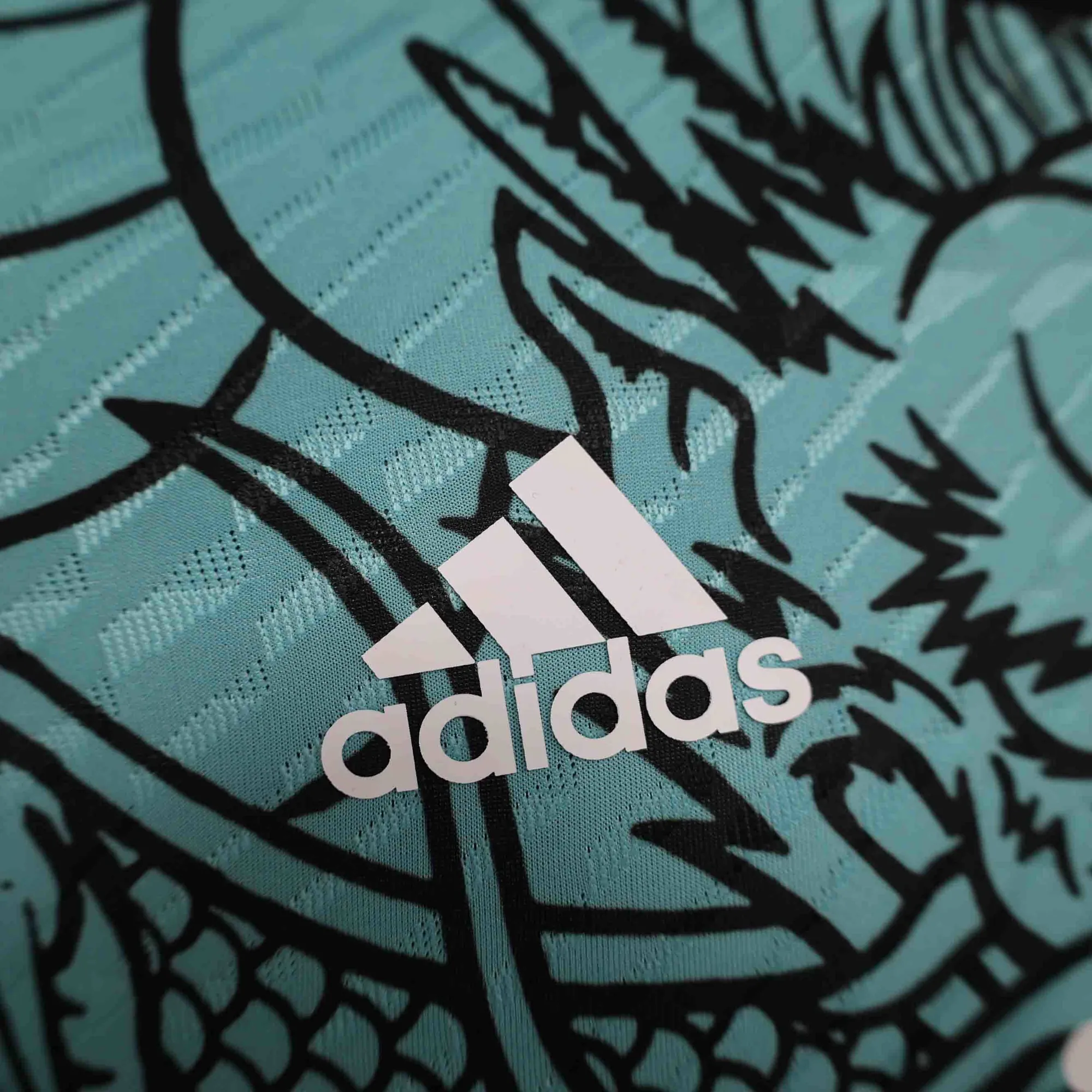 24-25 Real Madrid Dragon Special Edition Kit Player Version Shirt Best Wholesale Yupoo 3