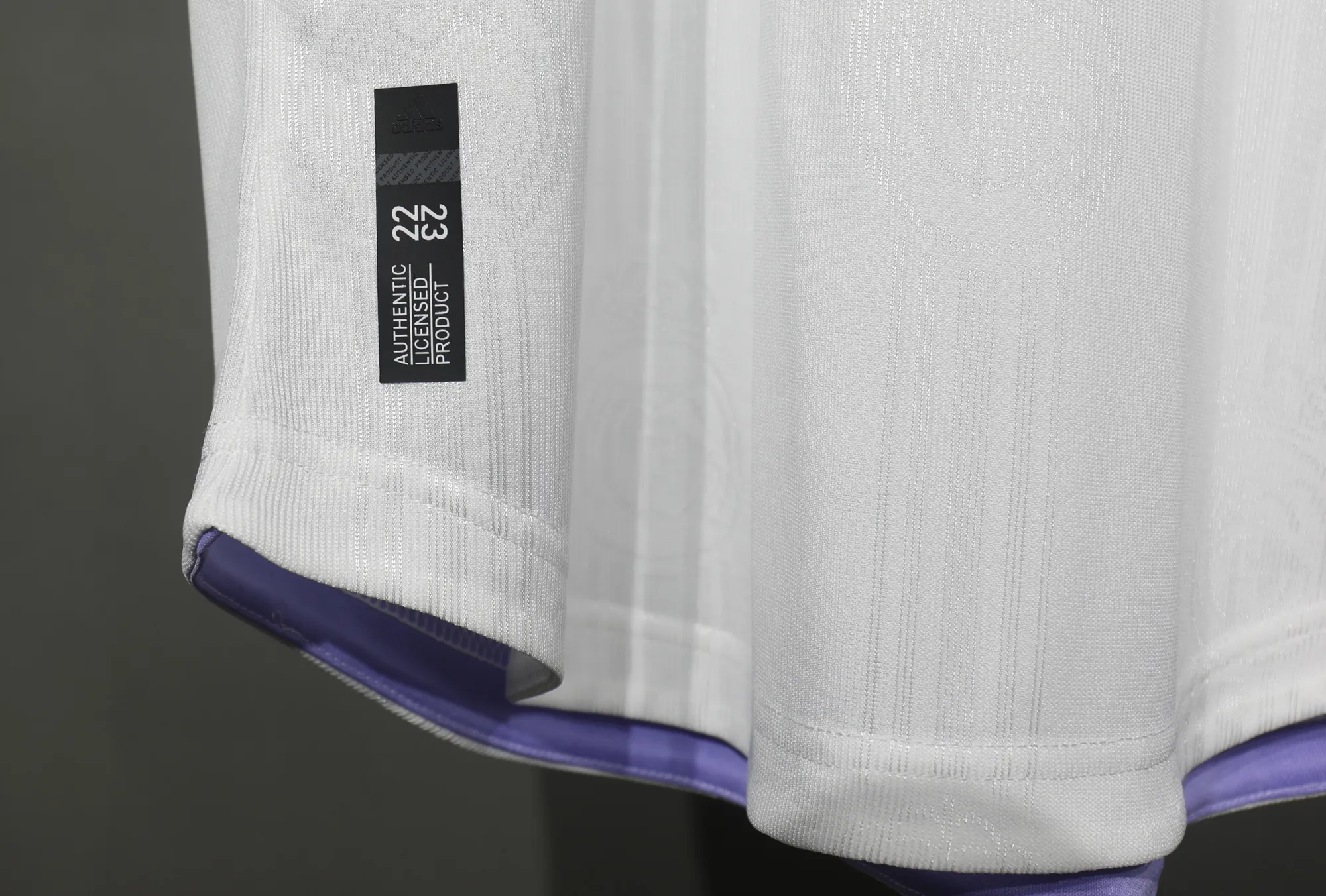 22-23 Real Madrid Home Retro Kit Vintage Player Version Shirt Football AAAAJersey Supply Yupoo 2