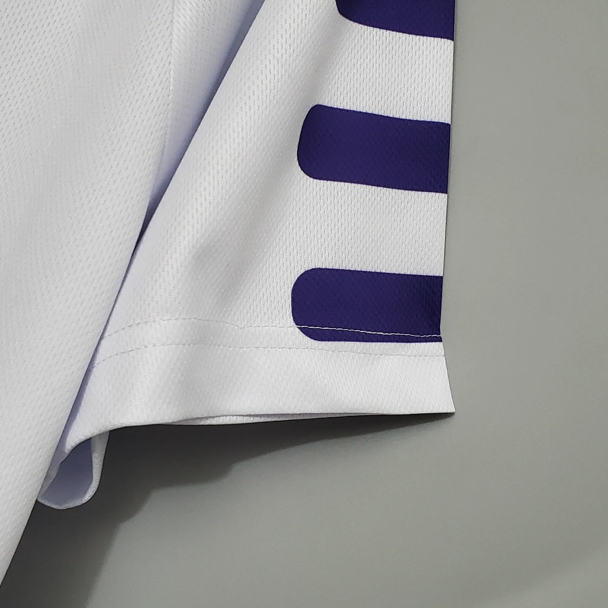 98-99 Fiorentina away 9