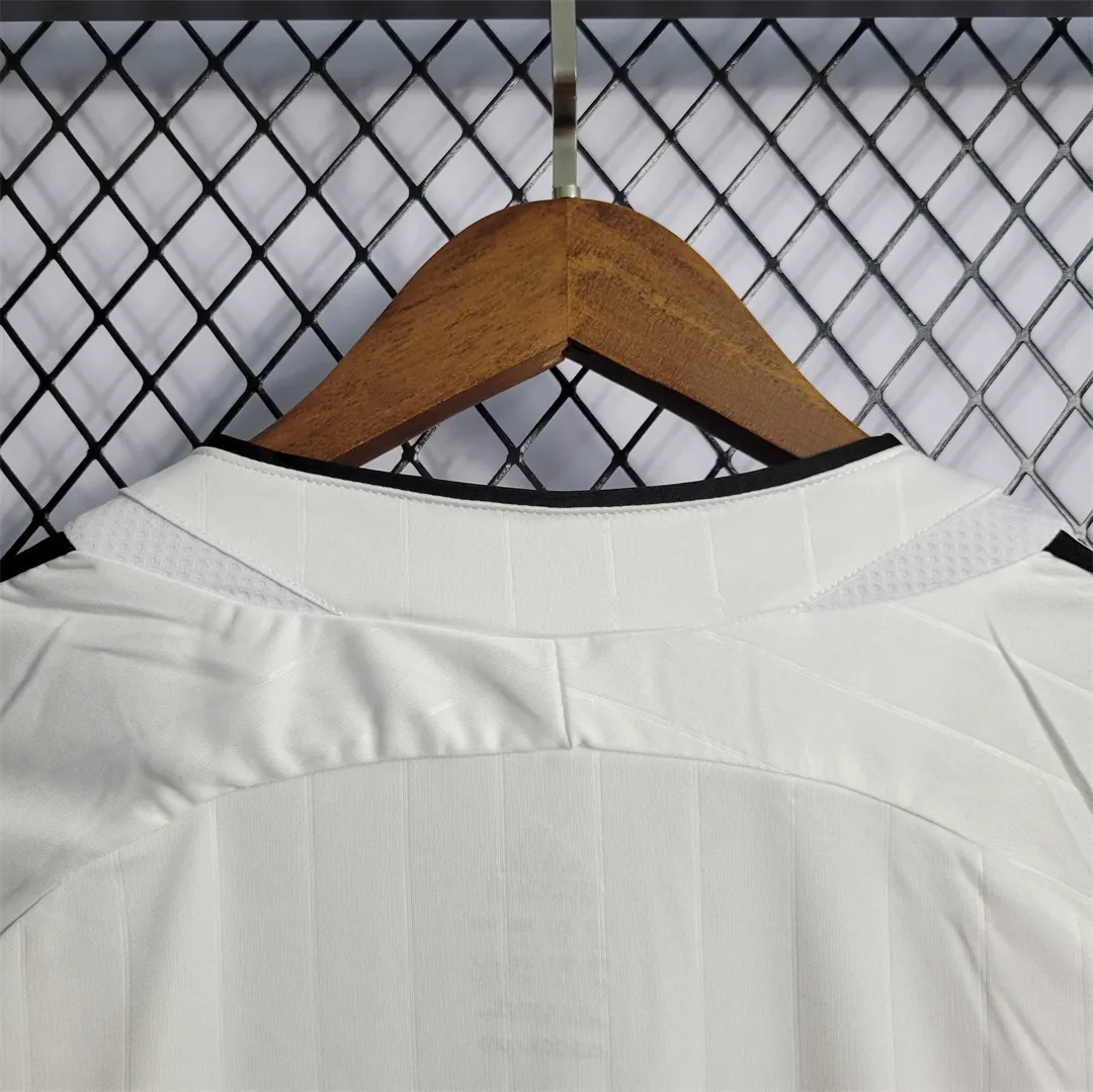 2006 Germany home white 7