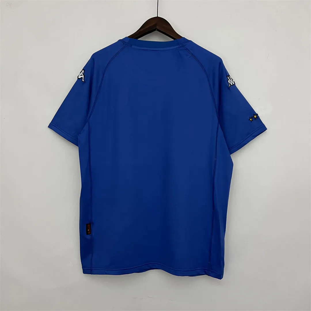 2000 Italy home blue 8