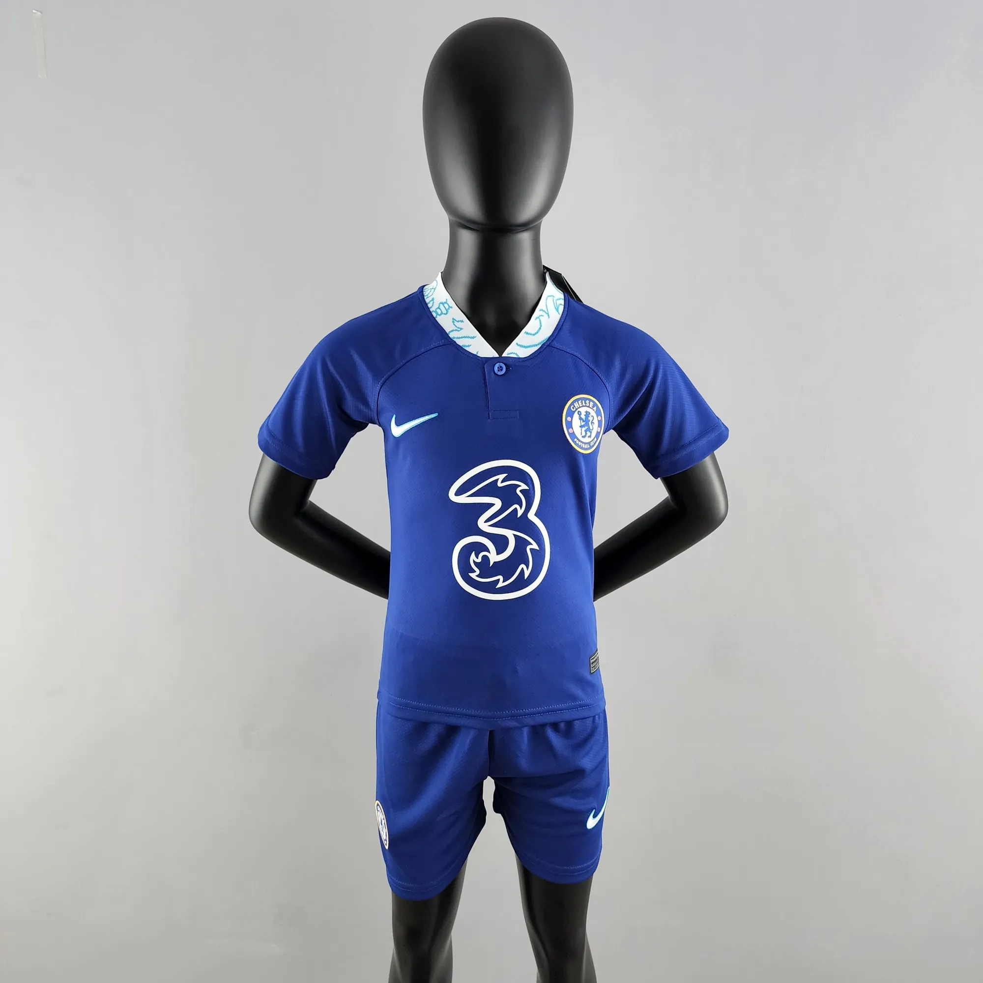 22-23 Chelsea home kids kit 9