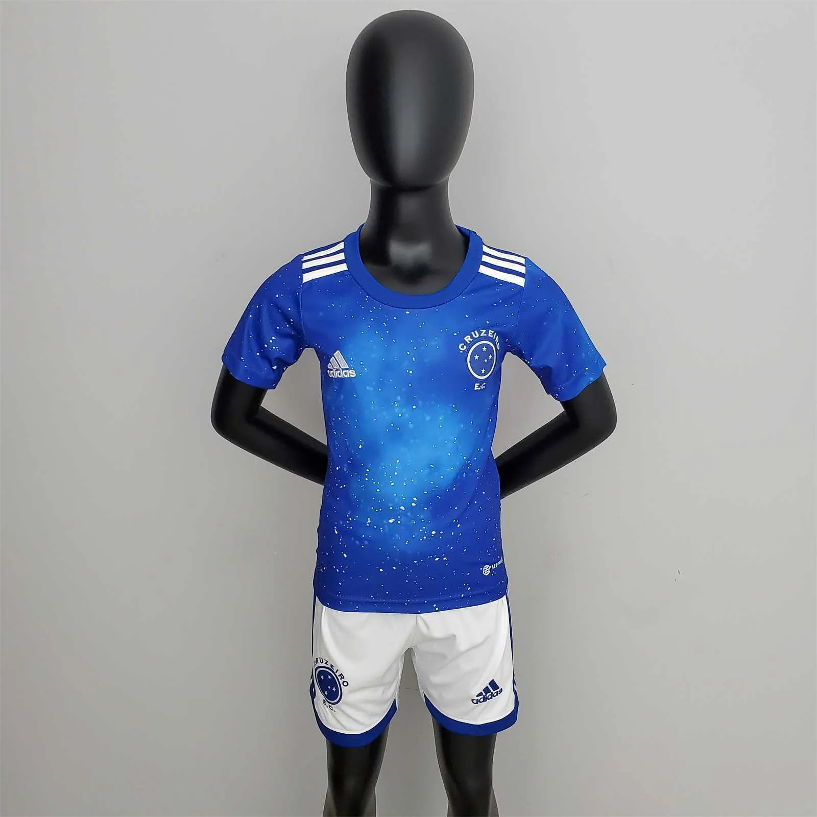 22-23 Cruzeiro home kids kit 11