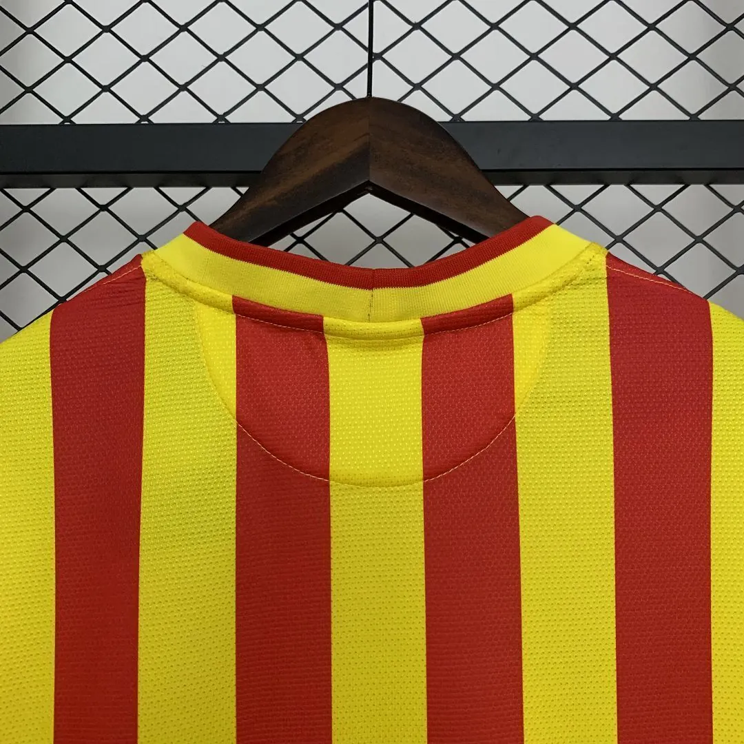 13-14 Barcelona Away Retro Kit Vintage Shirt AAAAJersey Wholesale Yupoo 3