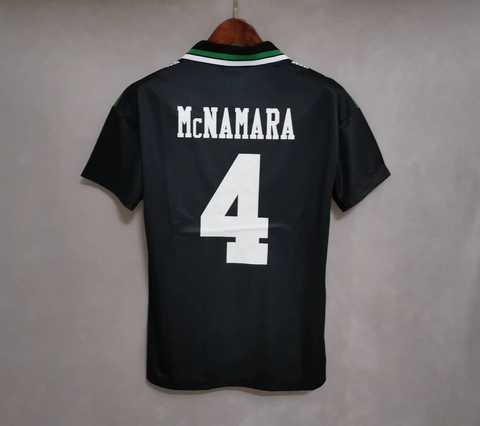 94-96 Celtic away 9