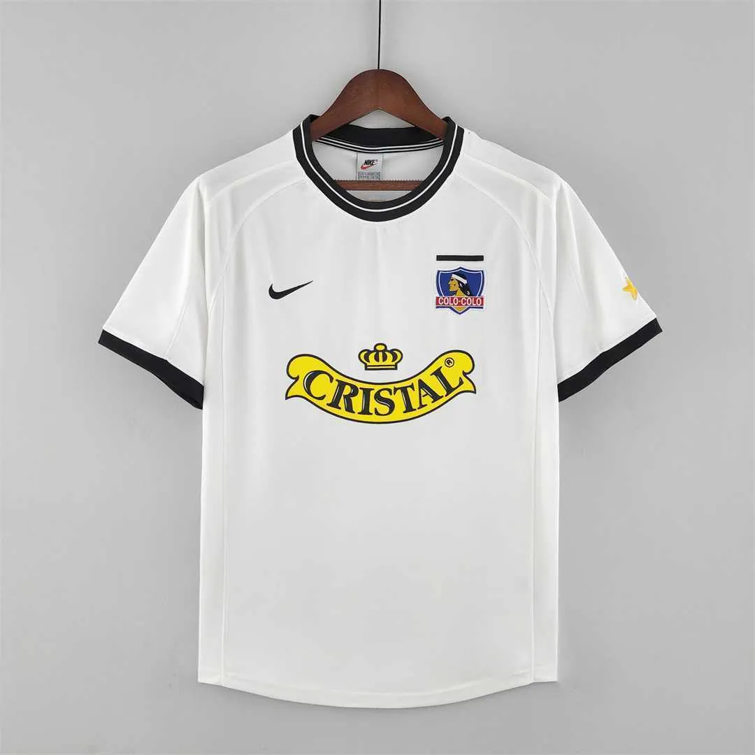 00-01 Colo-Colo home 9