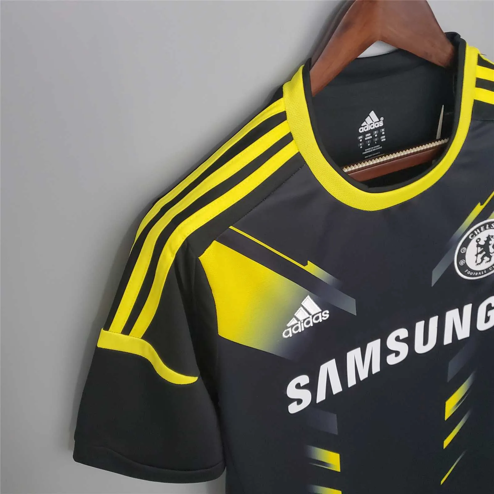 12-13 Chelsea third away 3