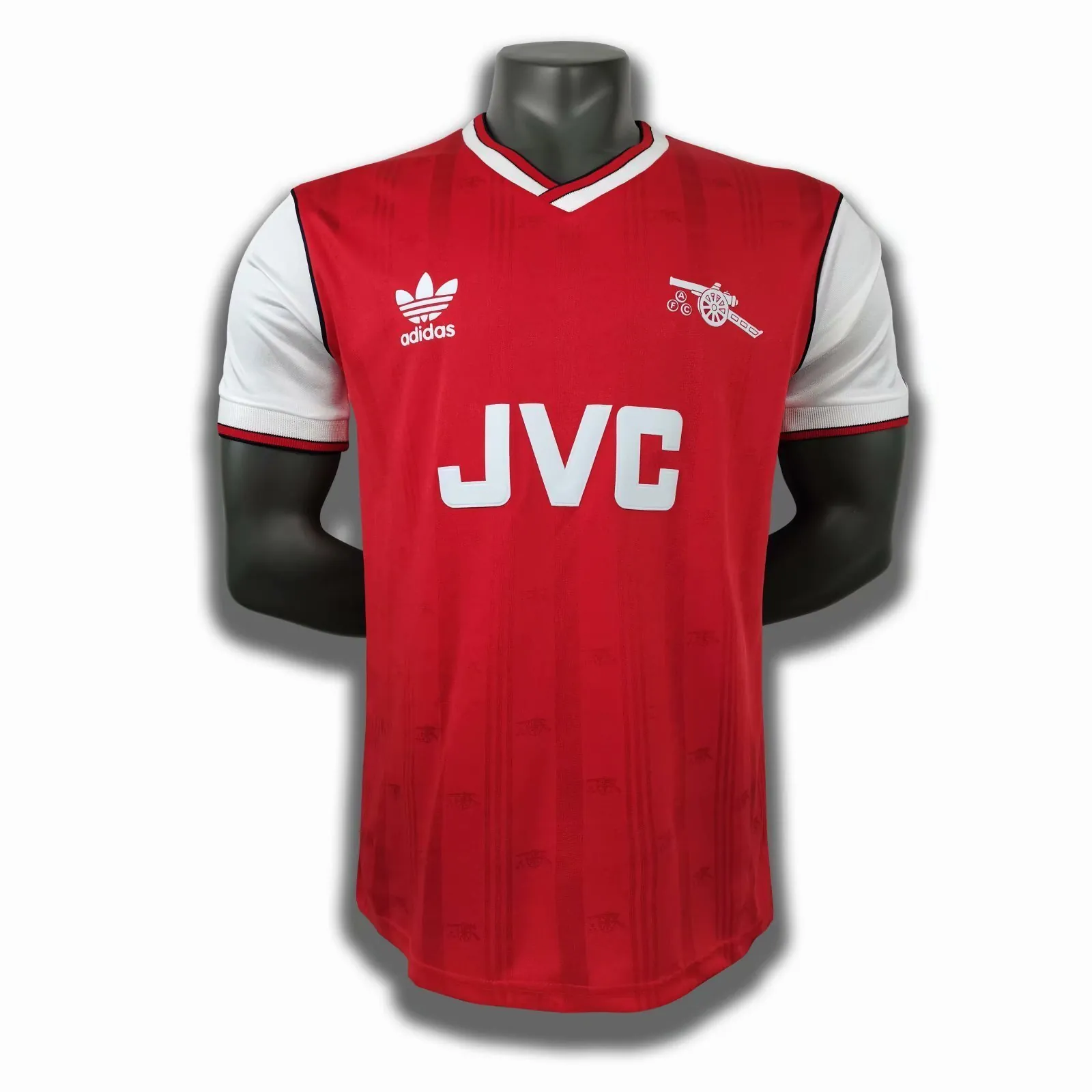 86-88 Arsenal home 7