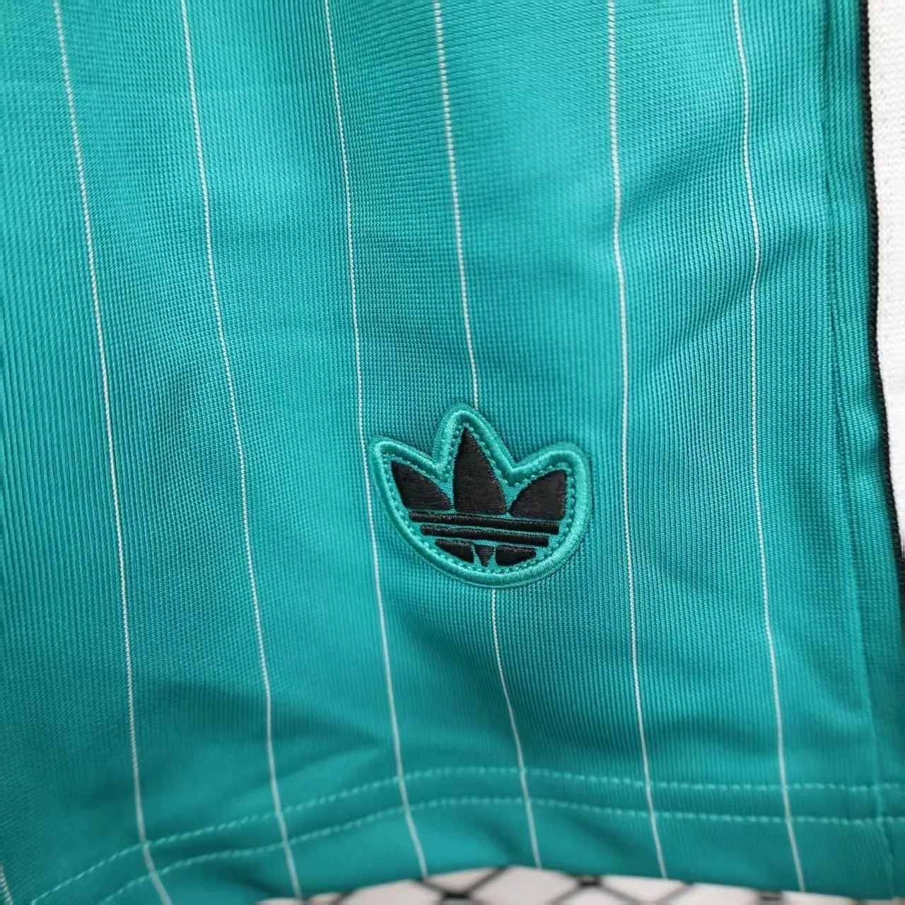 25-26 Liverpool Green Casual Shorts AAAAJersey Yupoo 3