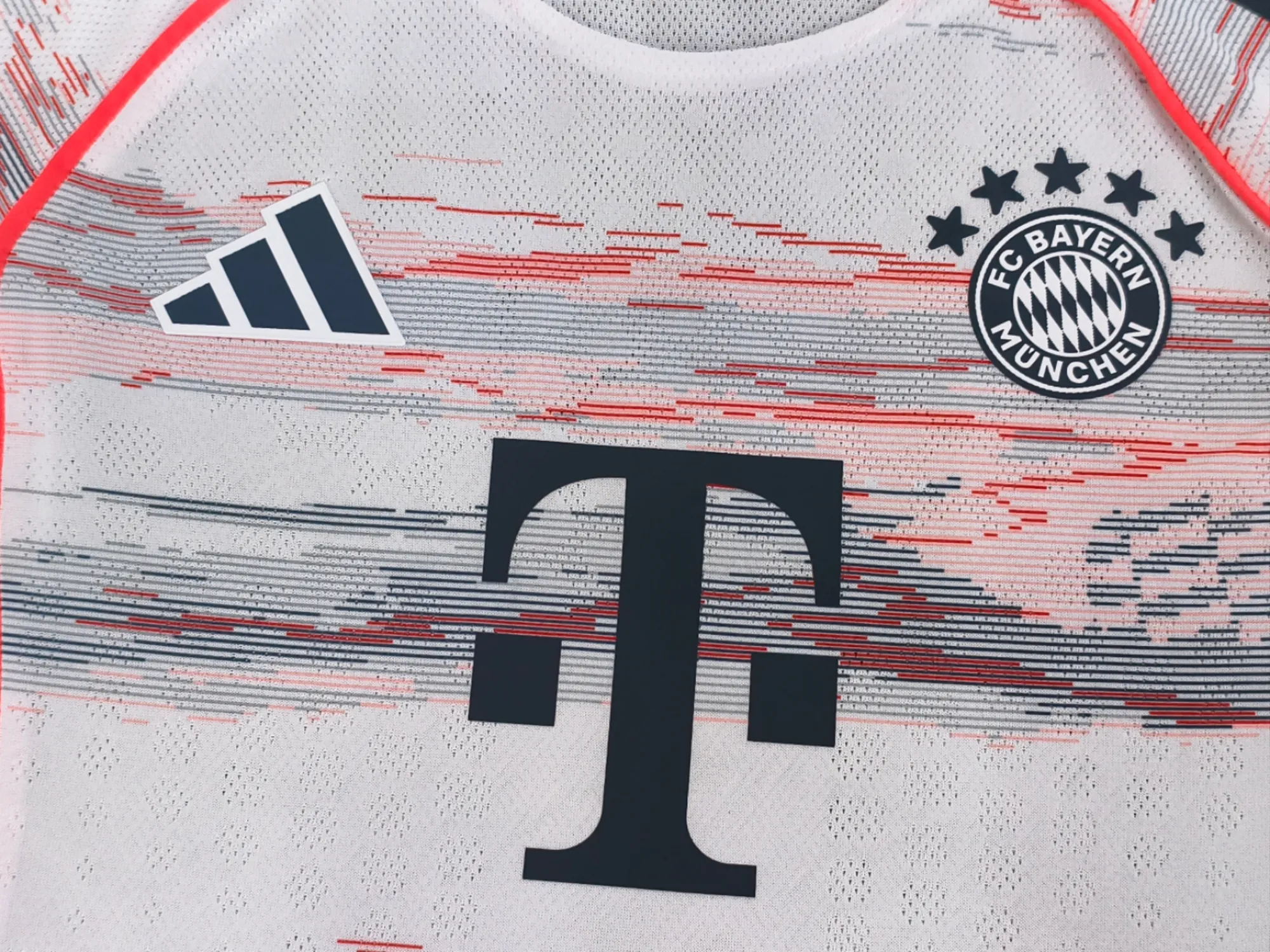 25-26 Bayern Munich Away Player Version Kid Kits Youth Apparels Soccer AAAAJersey Supplier Yupo 1