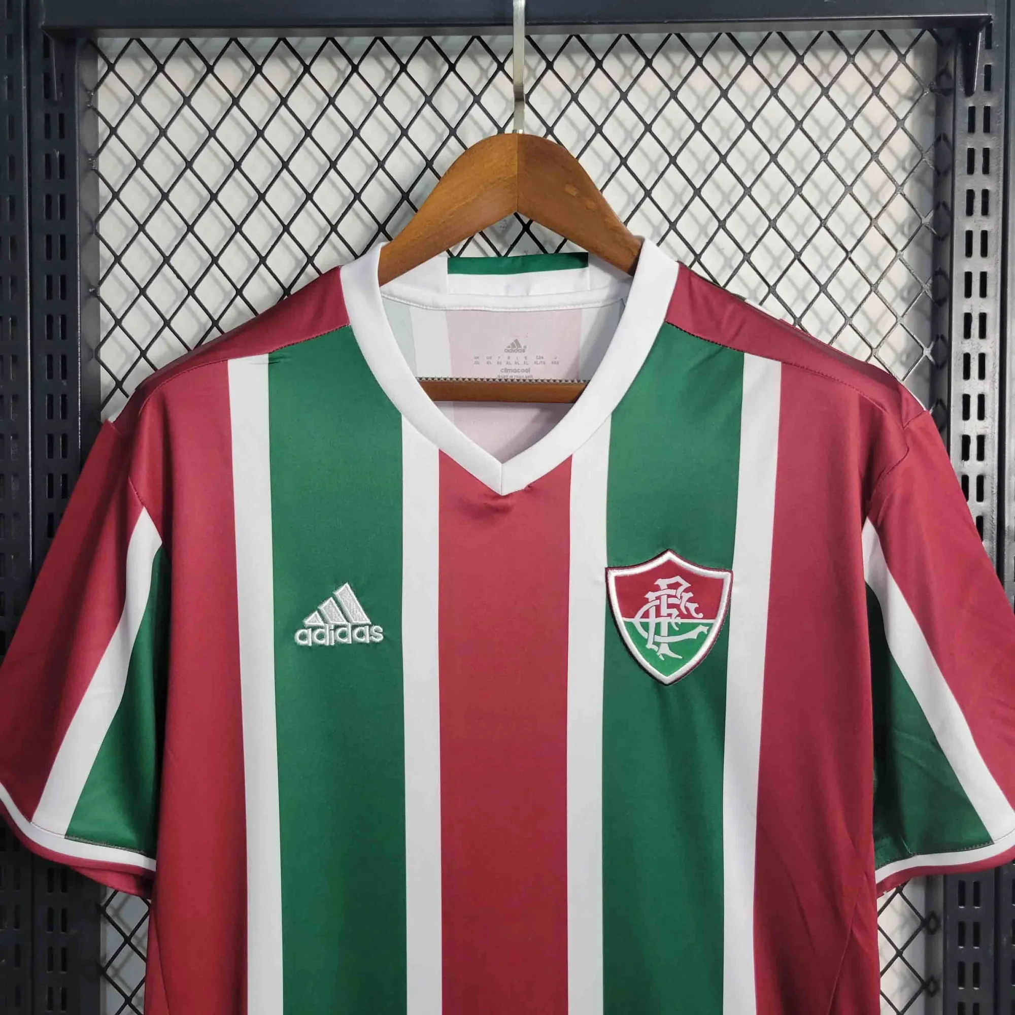 16-17 Retro Fluminense Home S-XXL Cheap Football Kit 4