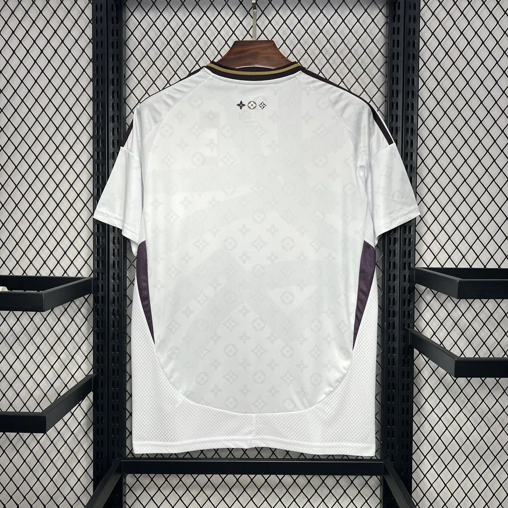 24-25 Real Madrid X LV White Special Edition Shirt AAAAJersey Supplier Yupoo 2