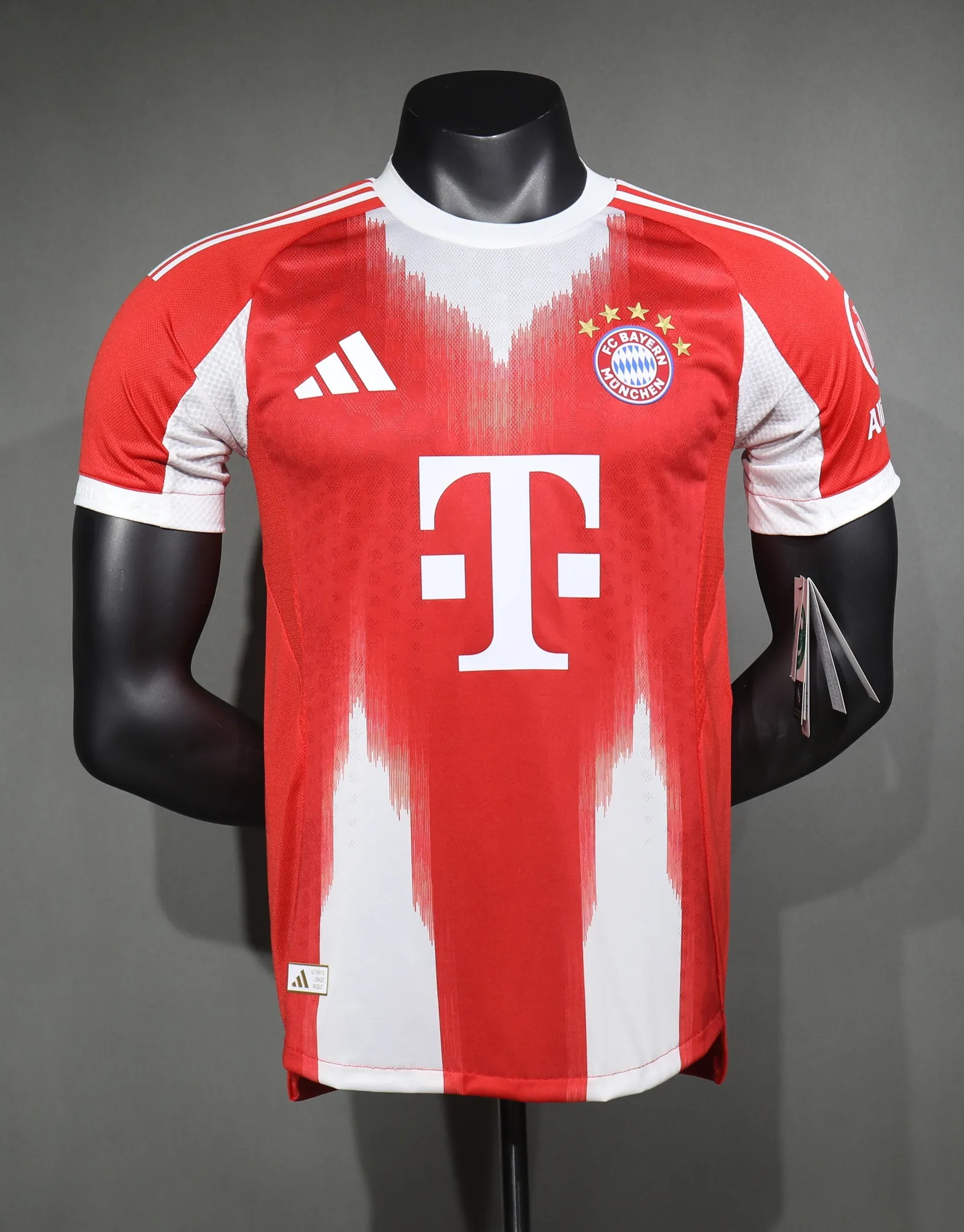 25-26 Bayern Munich Home Kit Player Version Soccer AAAAJersey Yupoo 5