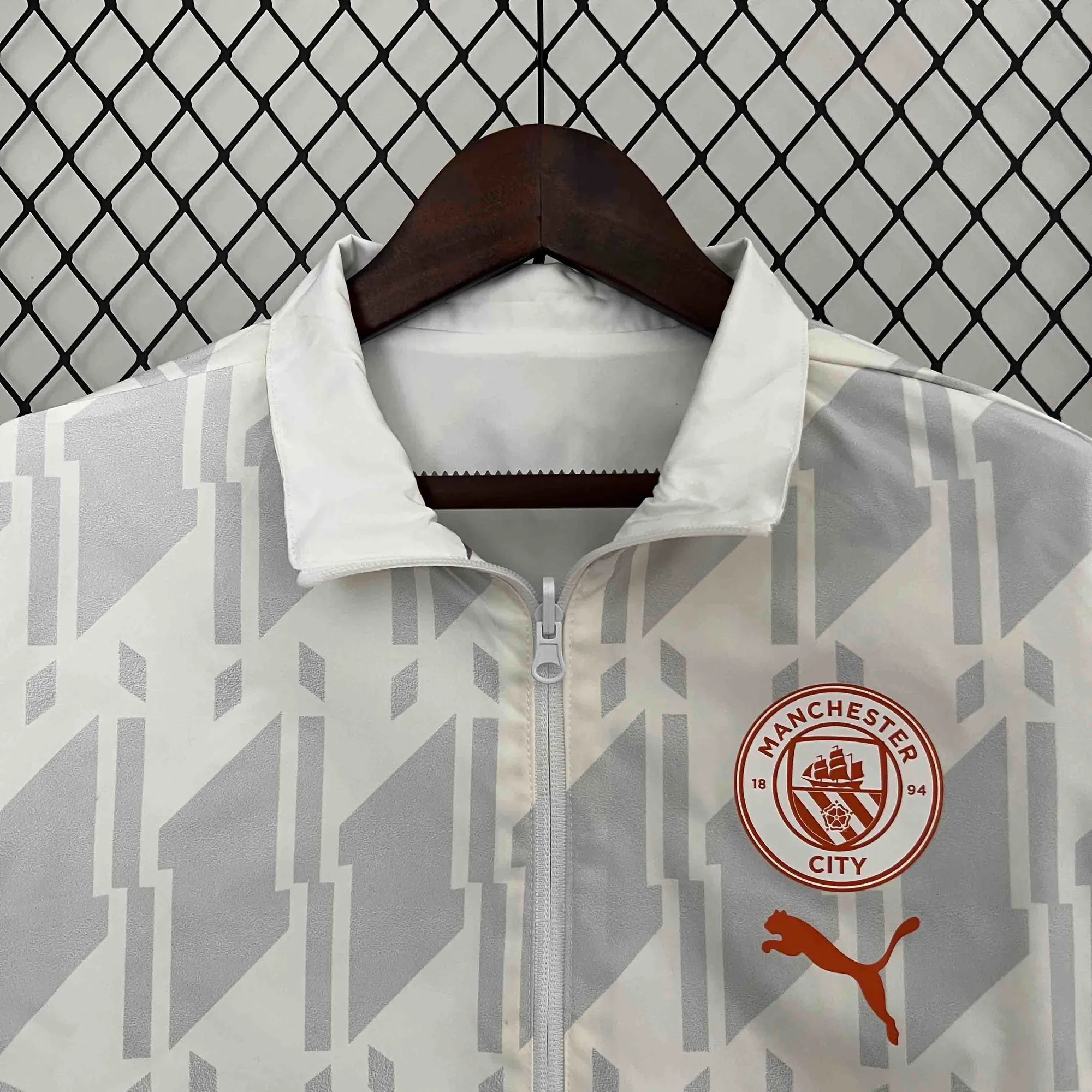 2024 Manchester City Trench Coat Reversible Windbreaker Jacket Soccer AAAAJersey Yupoo 5