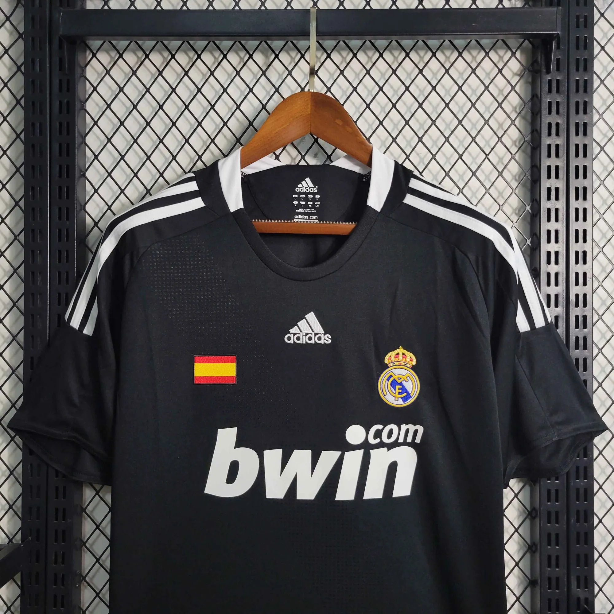 08-09 Real Madrid Retro Third Kit Vintage Black Shirt Soccer Jerseys Yupoo 5
