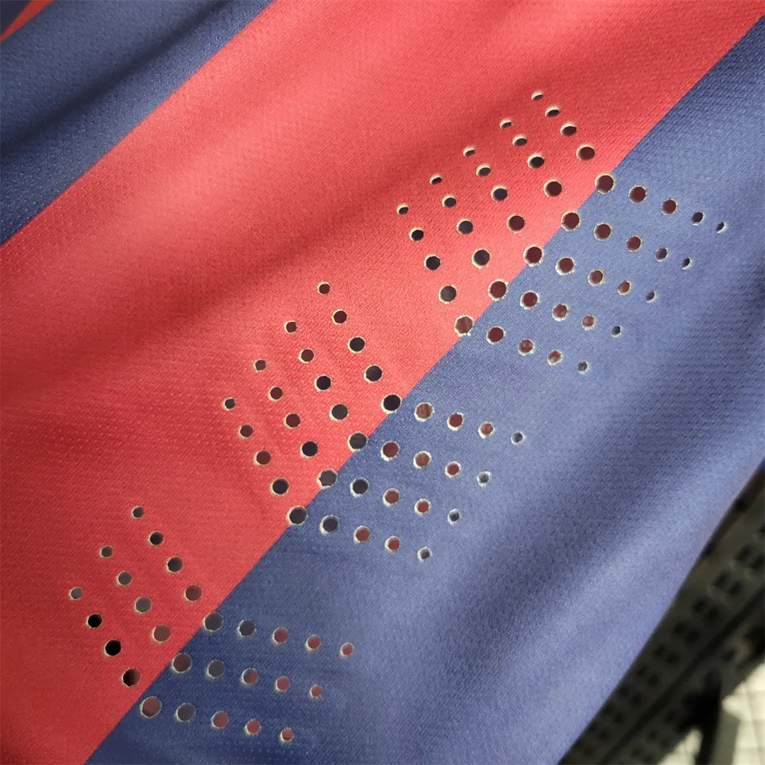 14-15 Barcelona home 13