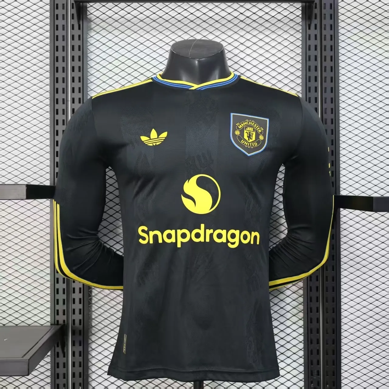 25-26 Manchester United Third Kit Player Version Long Sleeve Shirt AAAAJersey Wholesale Yupoo 4