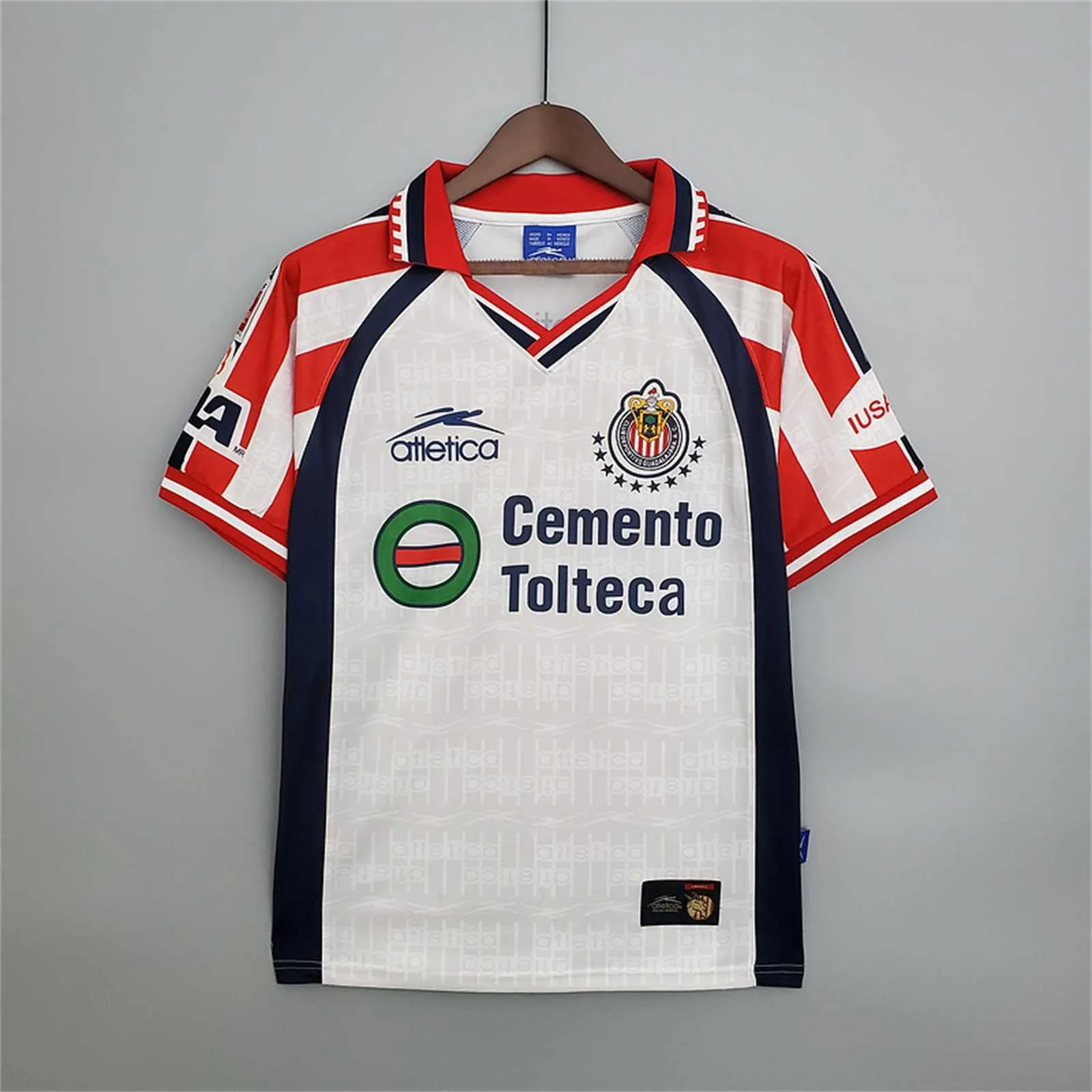 99-00 Chivas away1684414408000 11