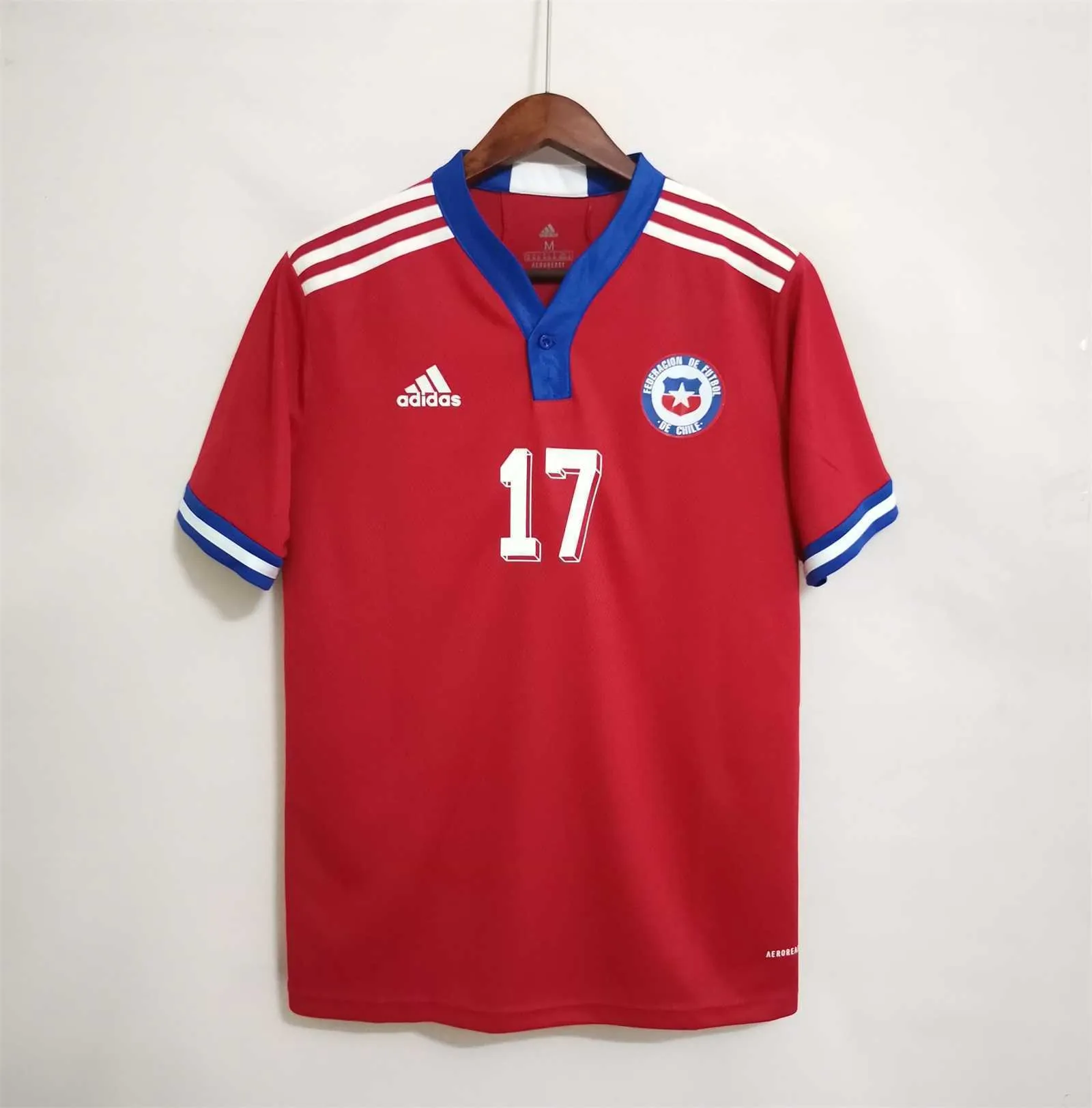 2021 Chile home 16