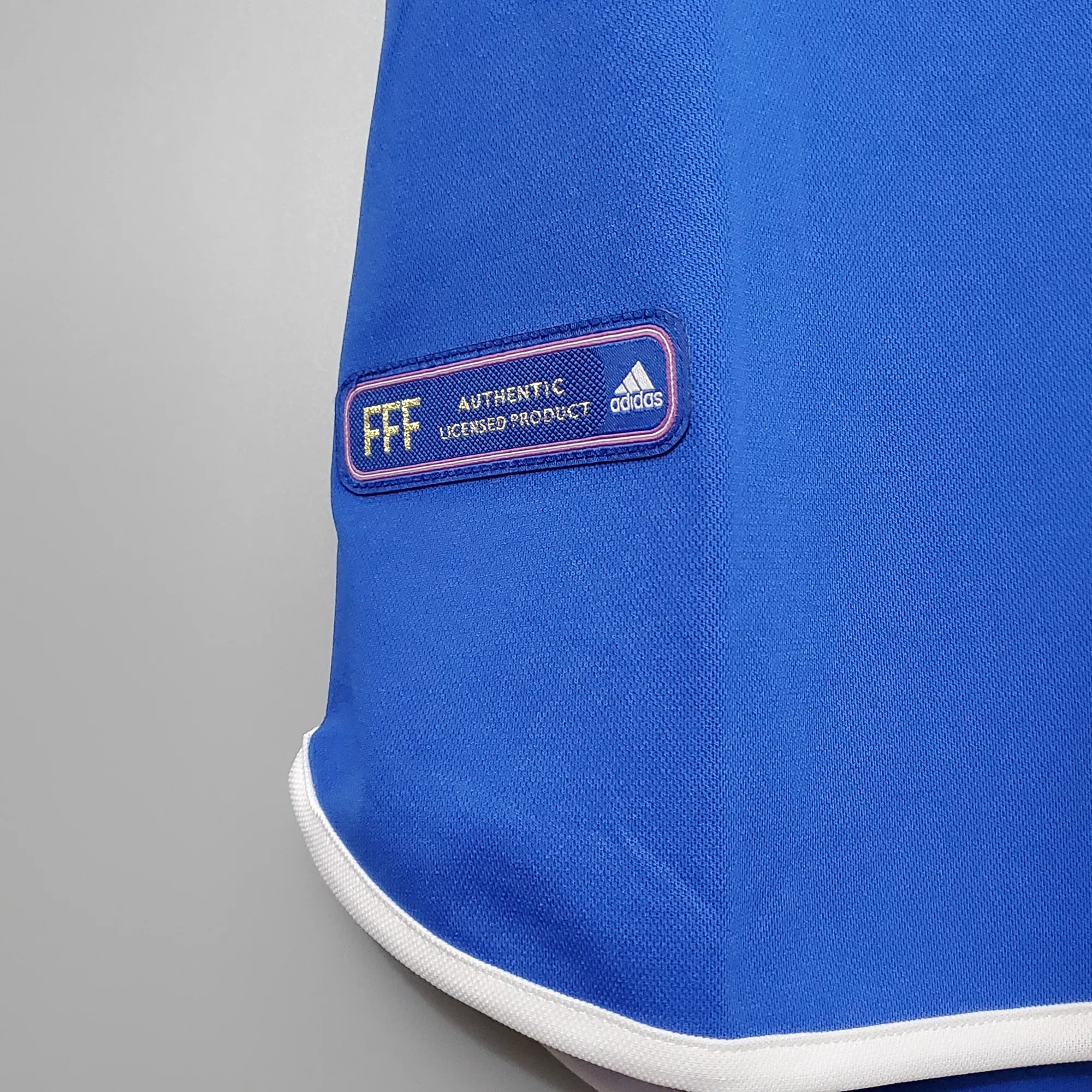 2000 France home 1
