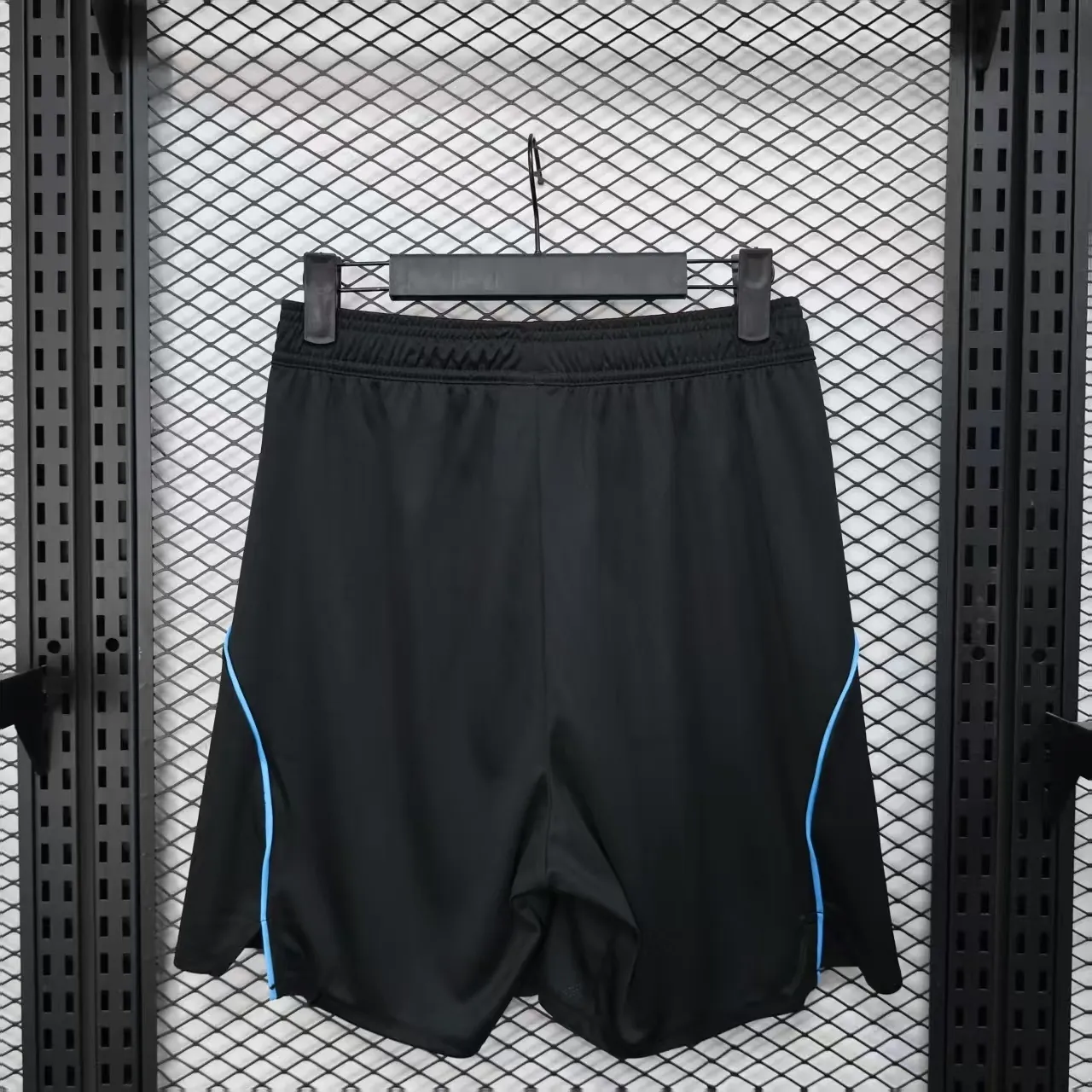 25-26 Newcastle United Home Black Player Version Shorts AAAAJersey Supplier Yupoo 3