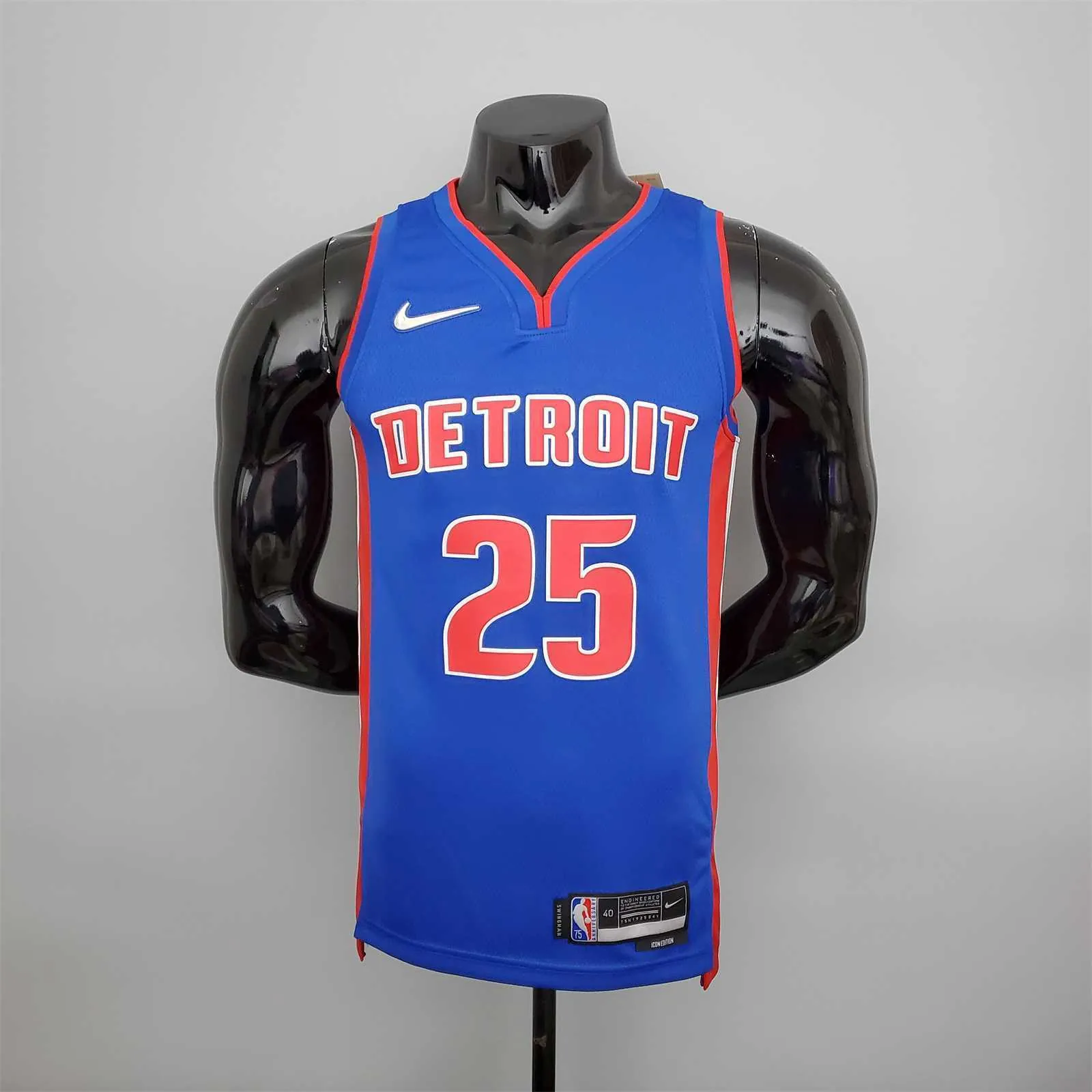 75th Anniversary Rose #25 Pistons Blue 11