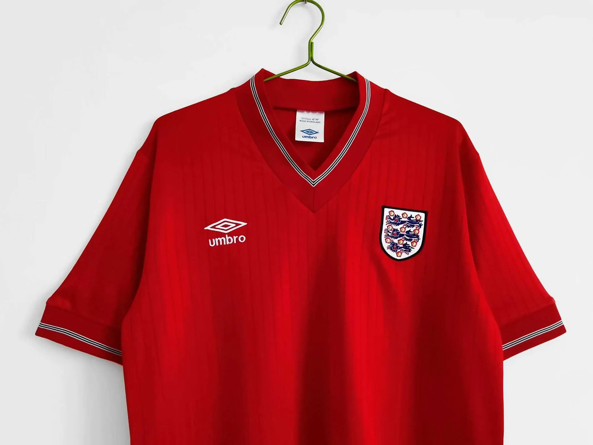 84-87 England away 1