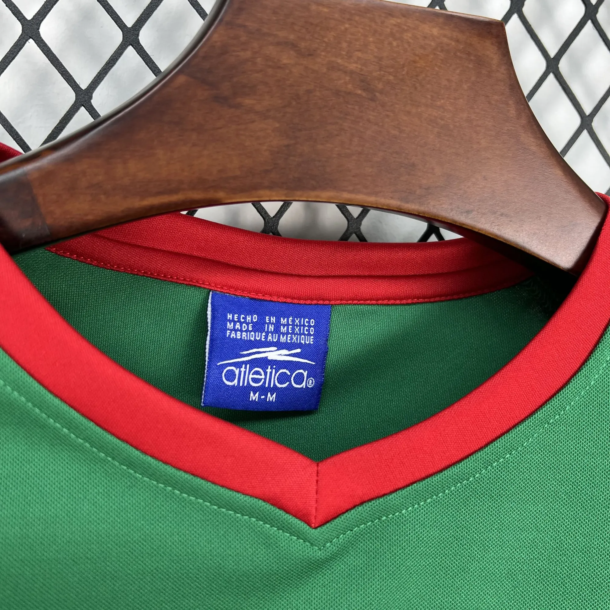 2002 Mexico Mens Home Football Retro Kit Vintage T-Shirt AAAAJersey Wholesale Yupoo 8 8