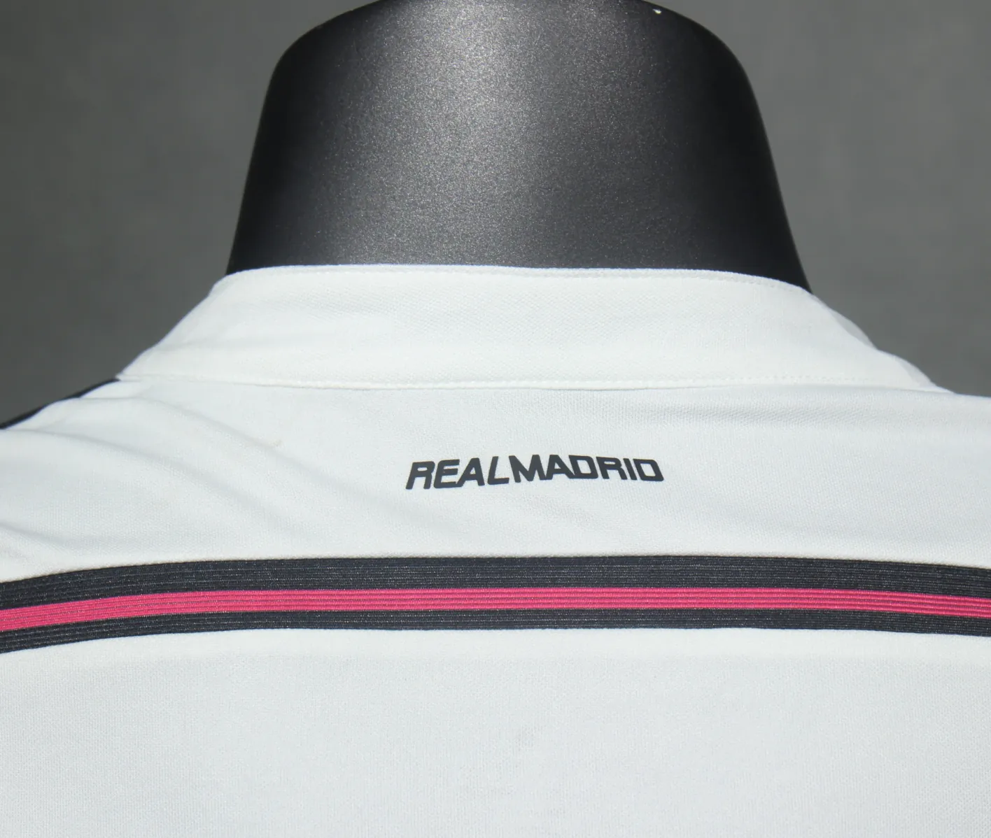 14-15 Real Madrid Home Retro Kit Vintage Player Version Sino Shirt AAAAJersey Dropship Yupoo 2
