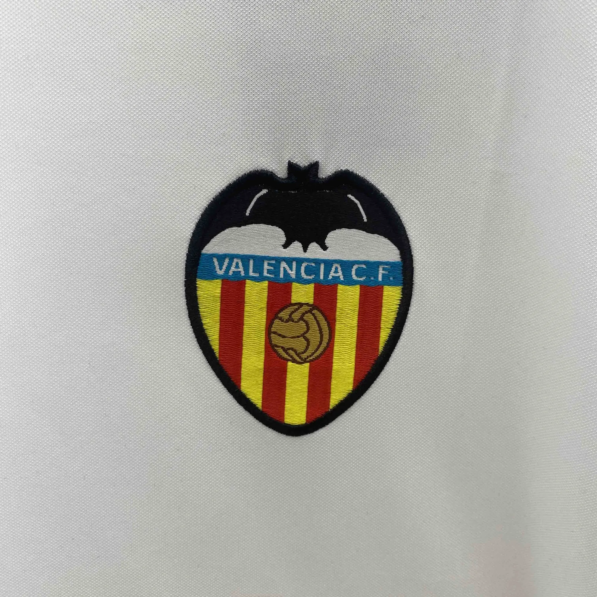 99-00 Valencia Home Retro Kit Vintage Shirt AAAAJersey Supplier Yupoo 3