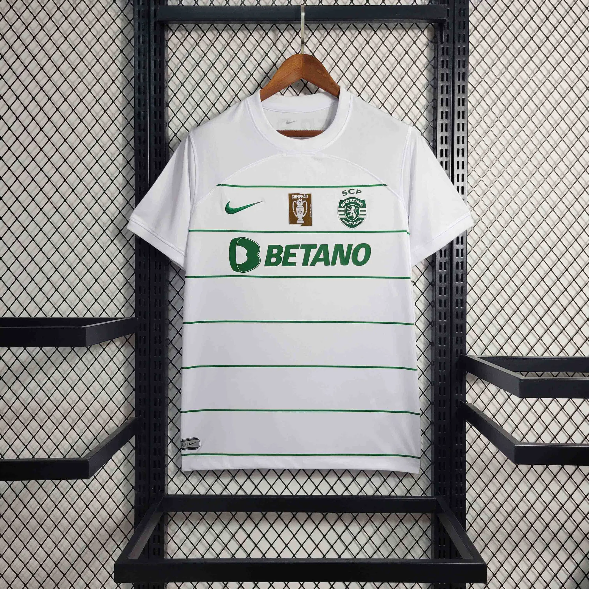 23-24 Sporting Lisbon Away Kit with Champion Customization Football AAAAJersey Supplier 1