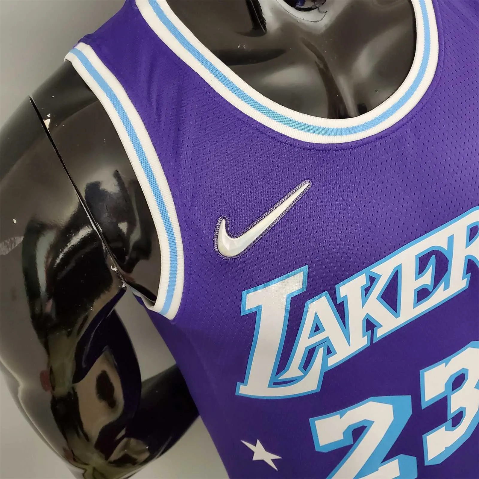 2022 75th Anniversary James #23 Lakers City Edition Purple 5