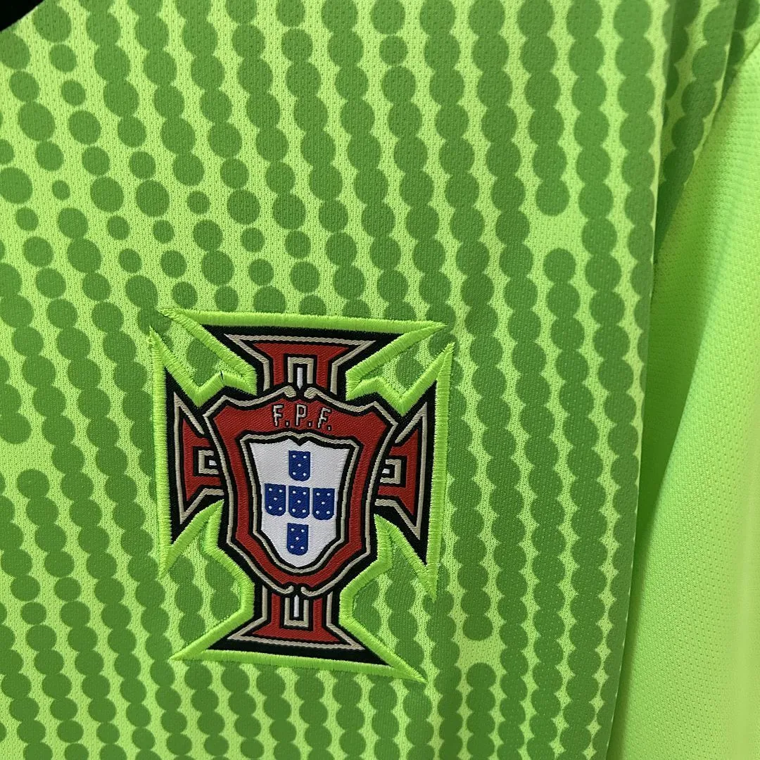 2025 Portugal Goalkeeper Green Shirt Soccer Uniform AAAAJersey Dropship Yupoo 4