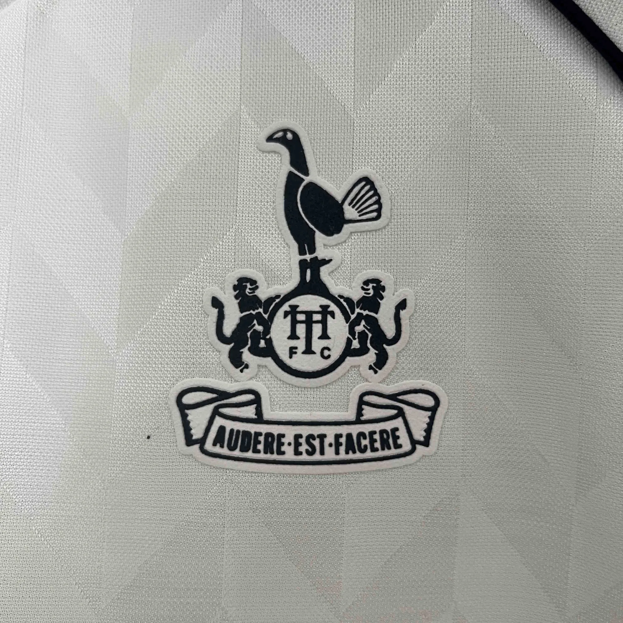 87-89 Tottenham Hotspur Home Retro Kit Vinatage Shirt AAAAJersey Wholesale Yupoo 3