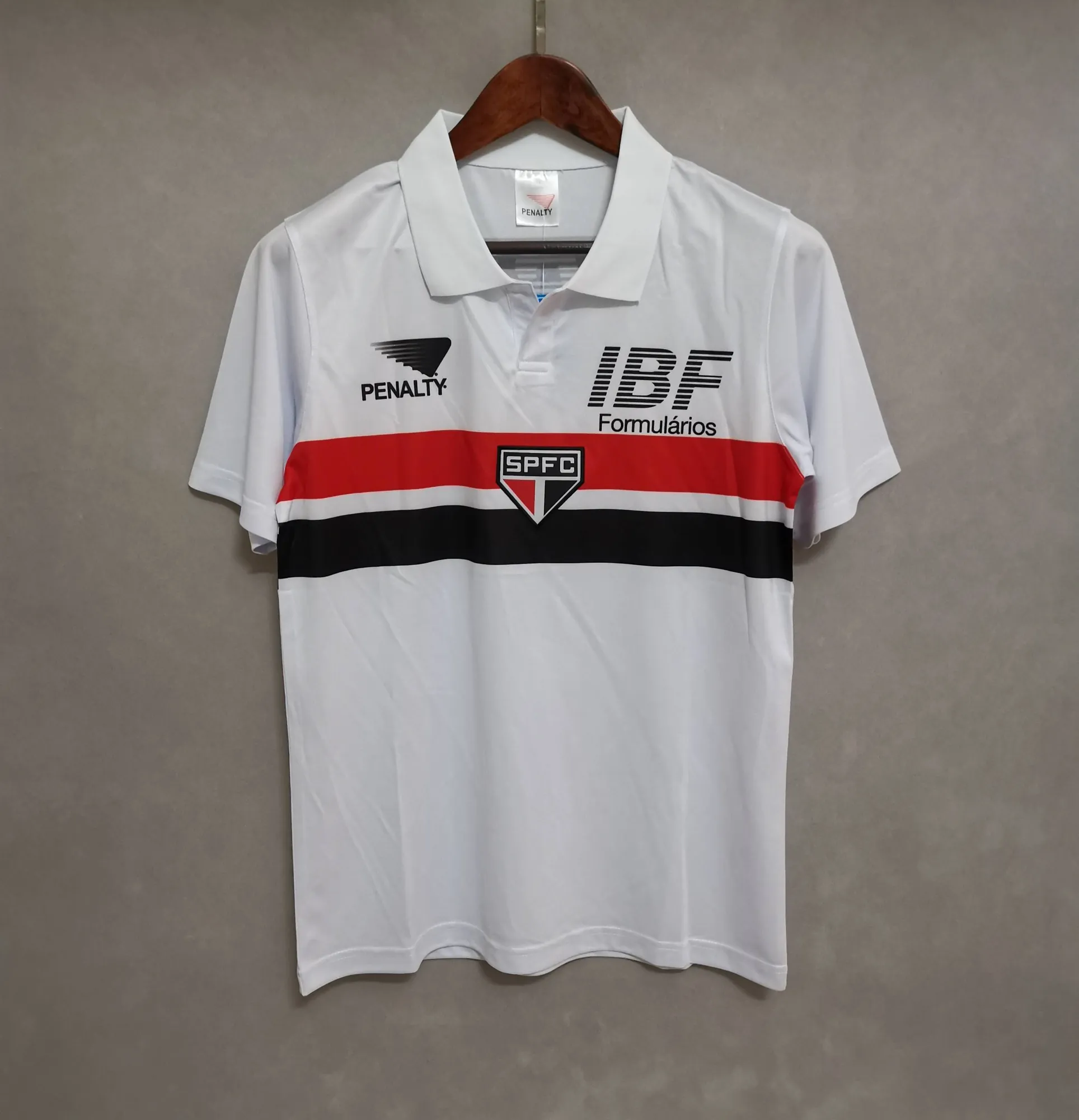 91-92 Sao Paulo home 9