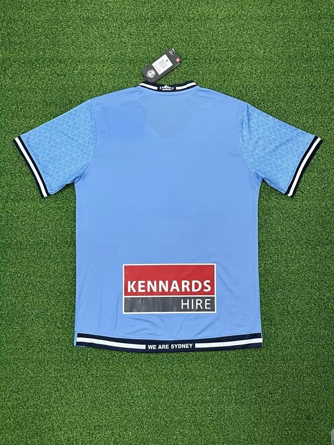 23-24 Sydney FC home Size-S-4XL Jersey Yupoo 1