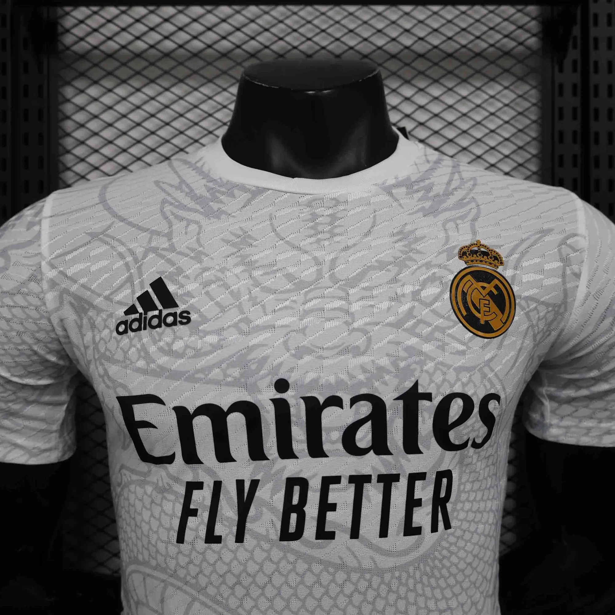 24-25 Real Madrid White Dragon Special Edition Player Version Shirt AAAAJersey Yupoo 2