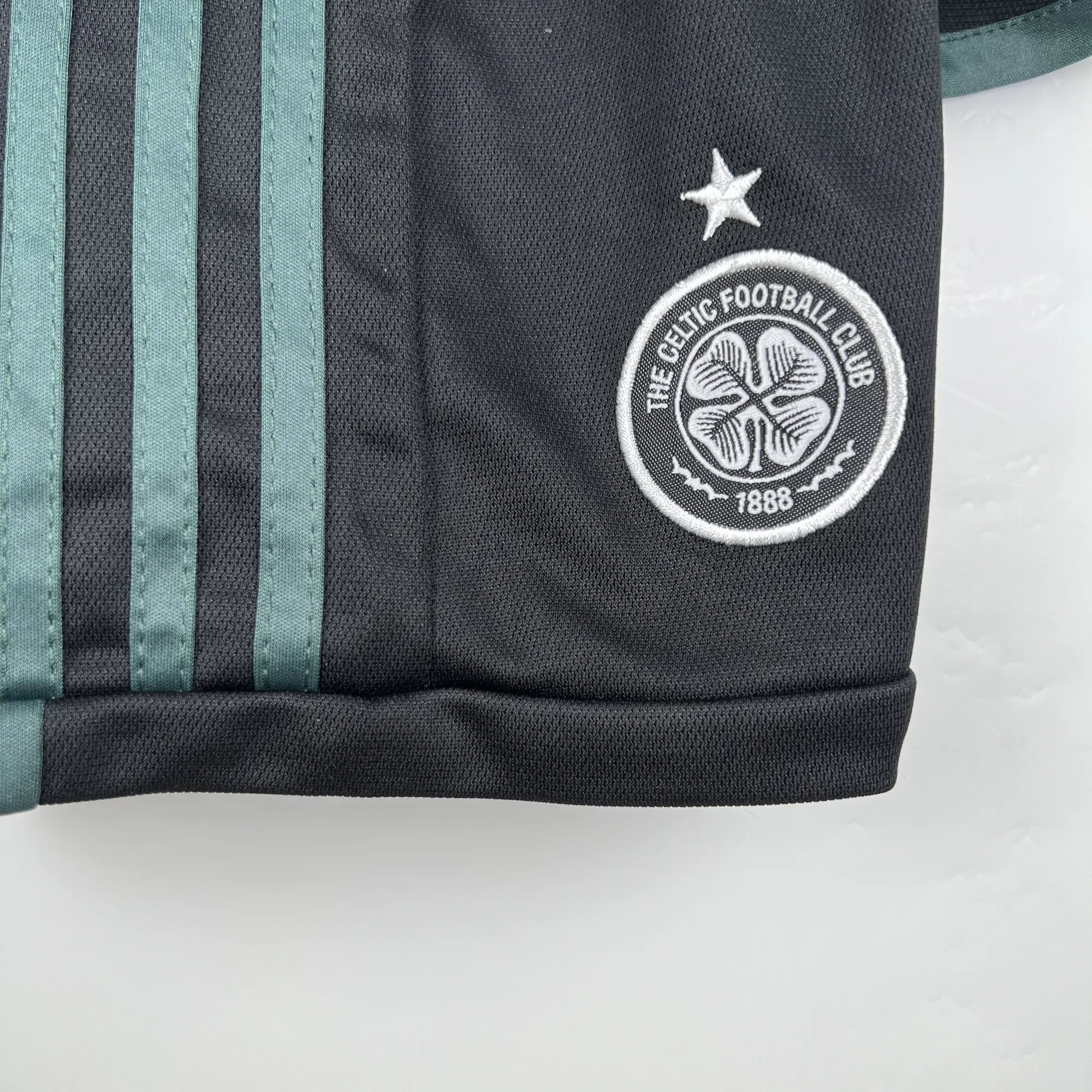23-24 Celtic away size 16-28 10