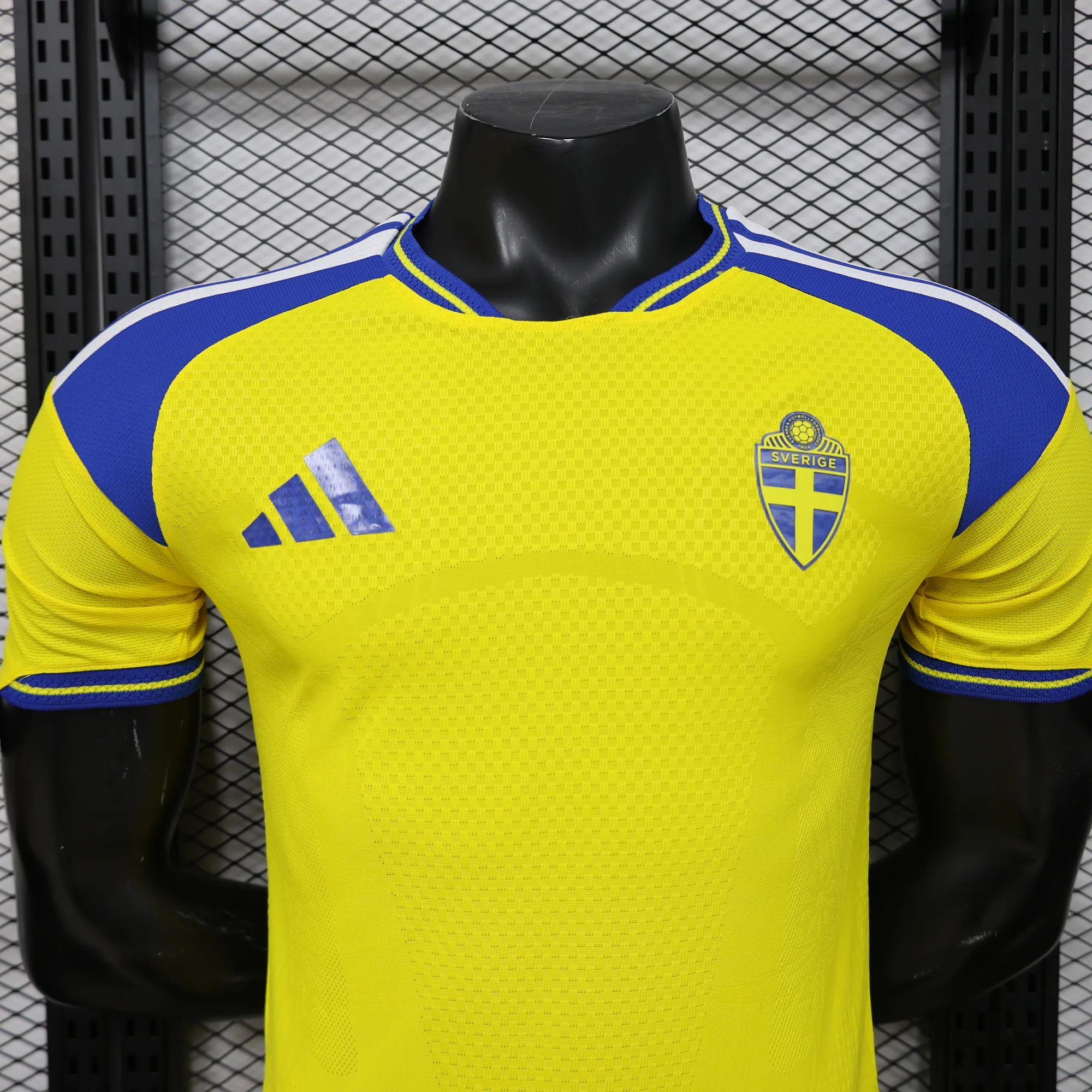 World Cup FIFA 2026 Sweden Mens Home Kit Football Player Version T-Shirt AAAAJerseys Supply Yupoo 8