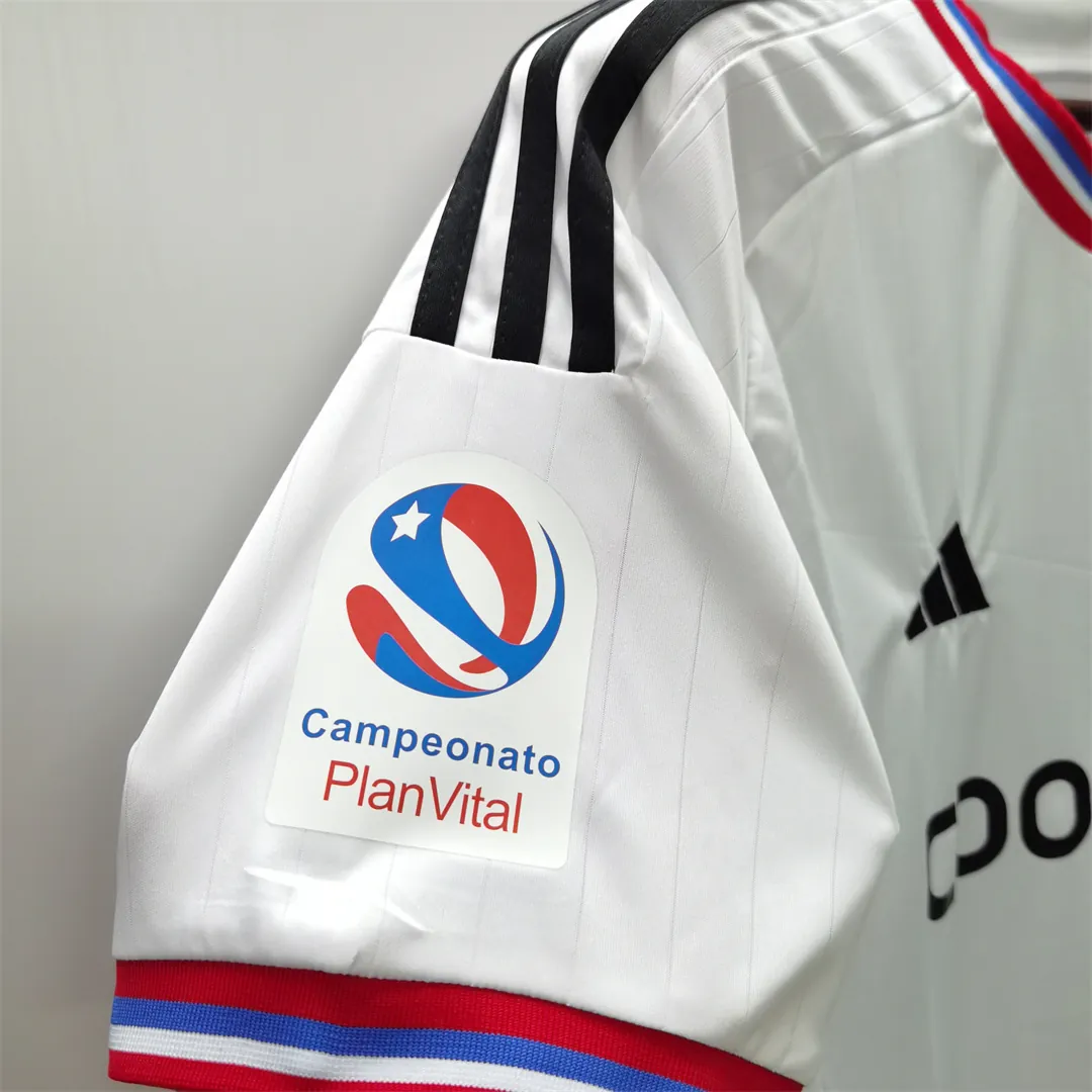 23-24 Colo-Colo home 4
