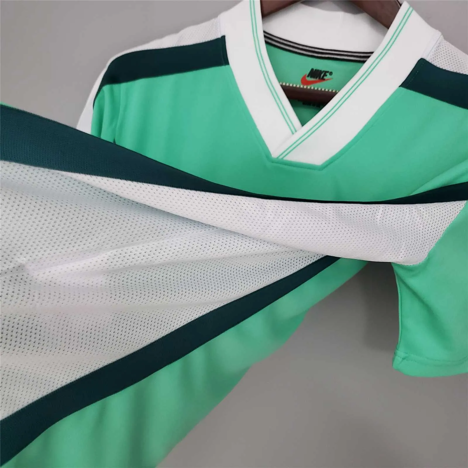 1998 Nigeria home 1