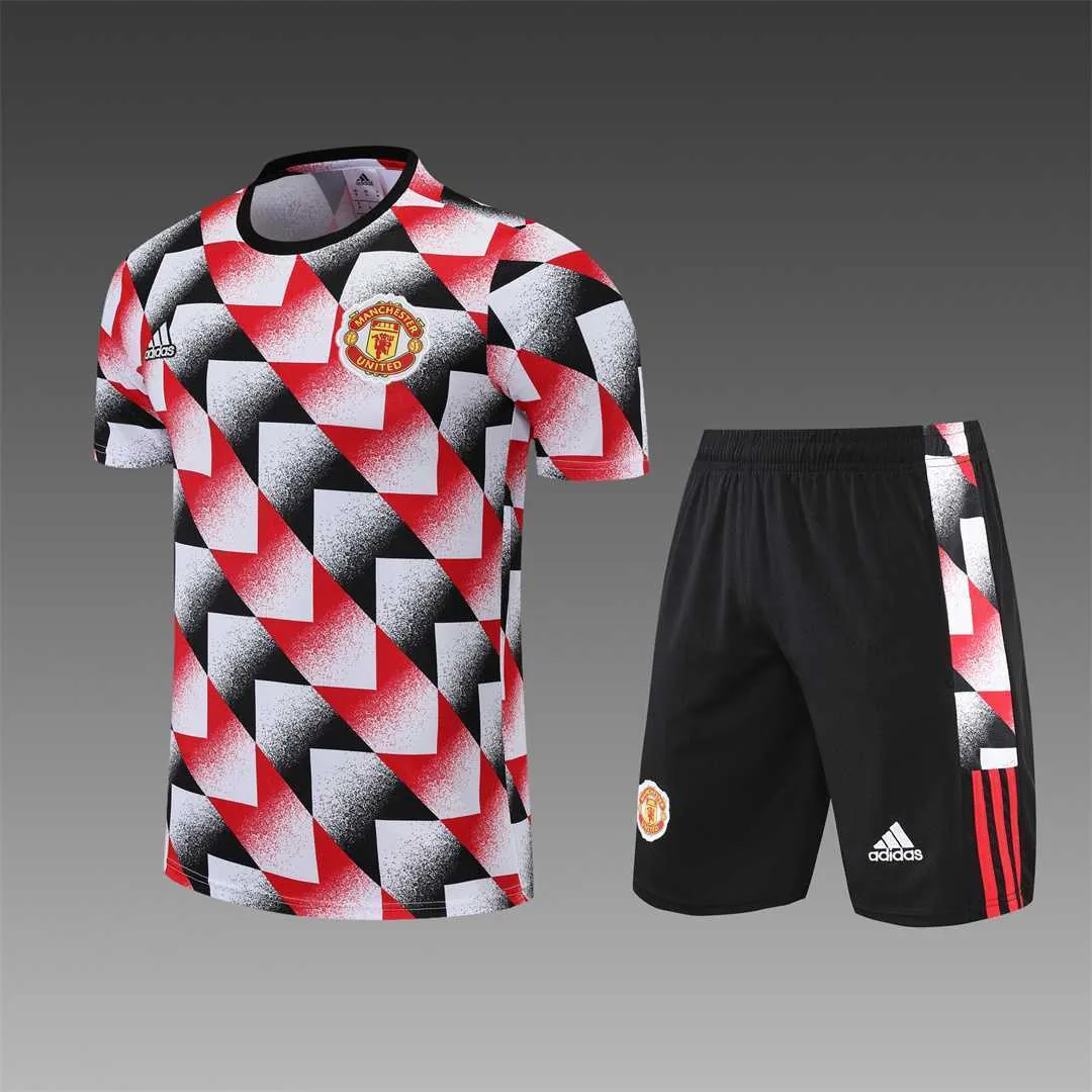 22-23 Manchester United training suit short sleeve kit red black and white color matching 22