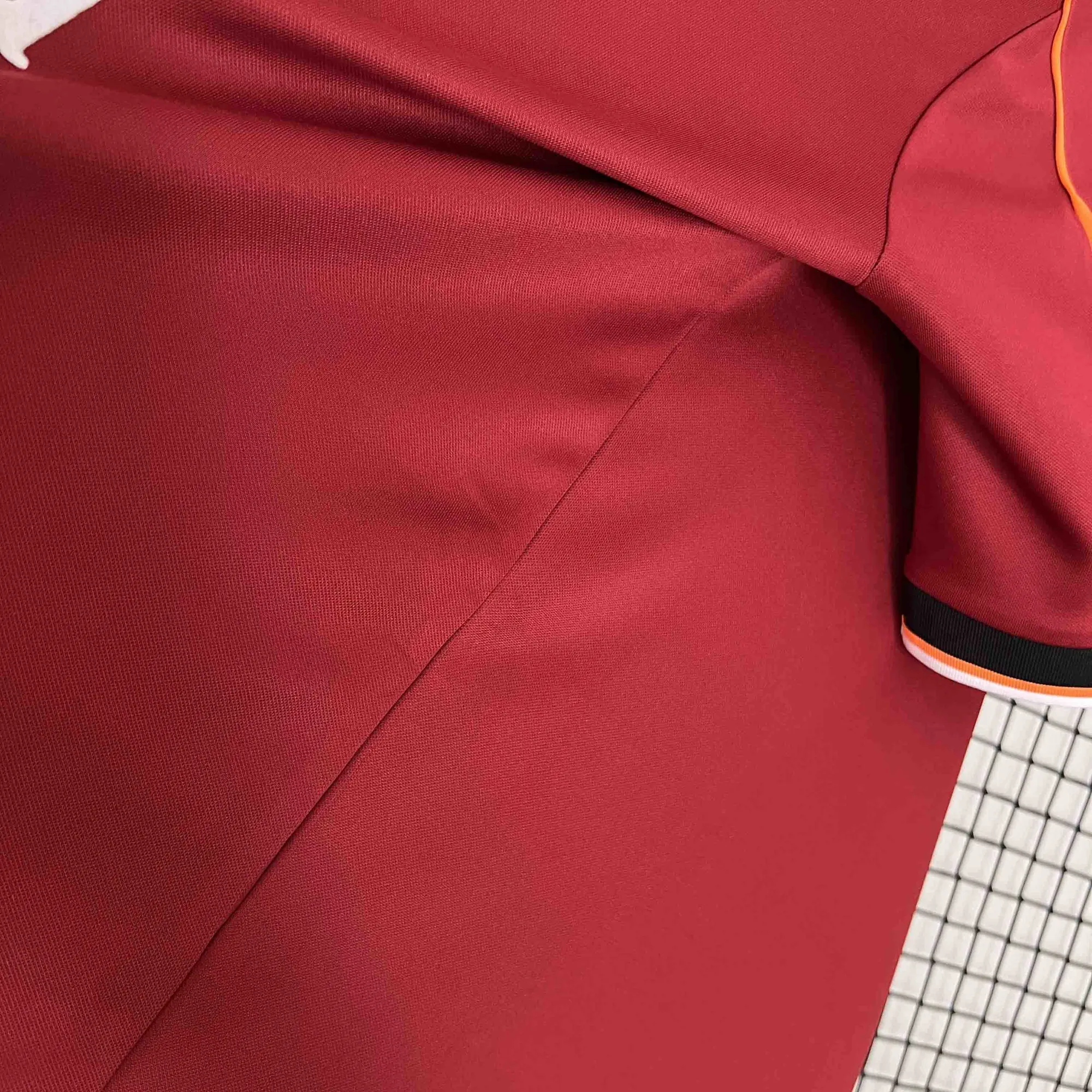 98-99 Roma Home Retro Kit Soccer Uniform AAAAJerseys Dropshipping Yupoo 2