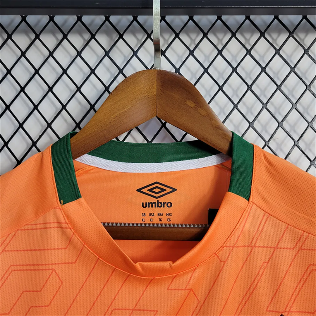 22-23 Fluminense orange goalkeeper 3